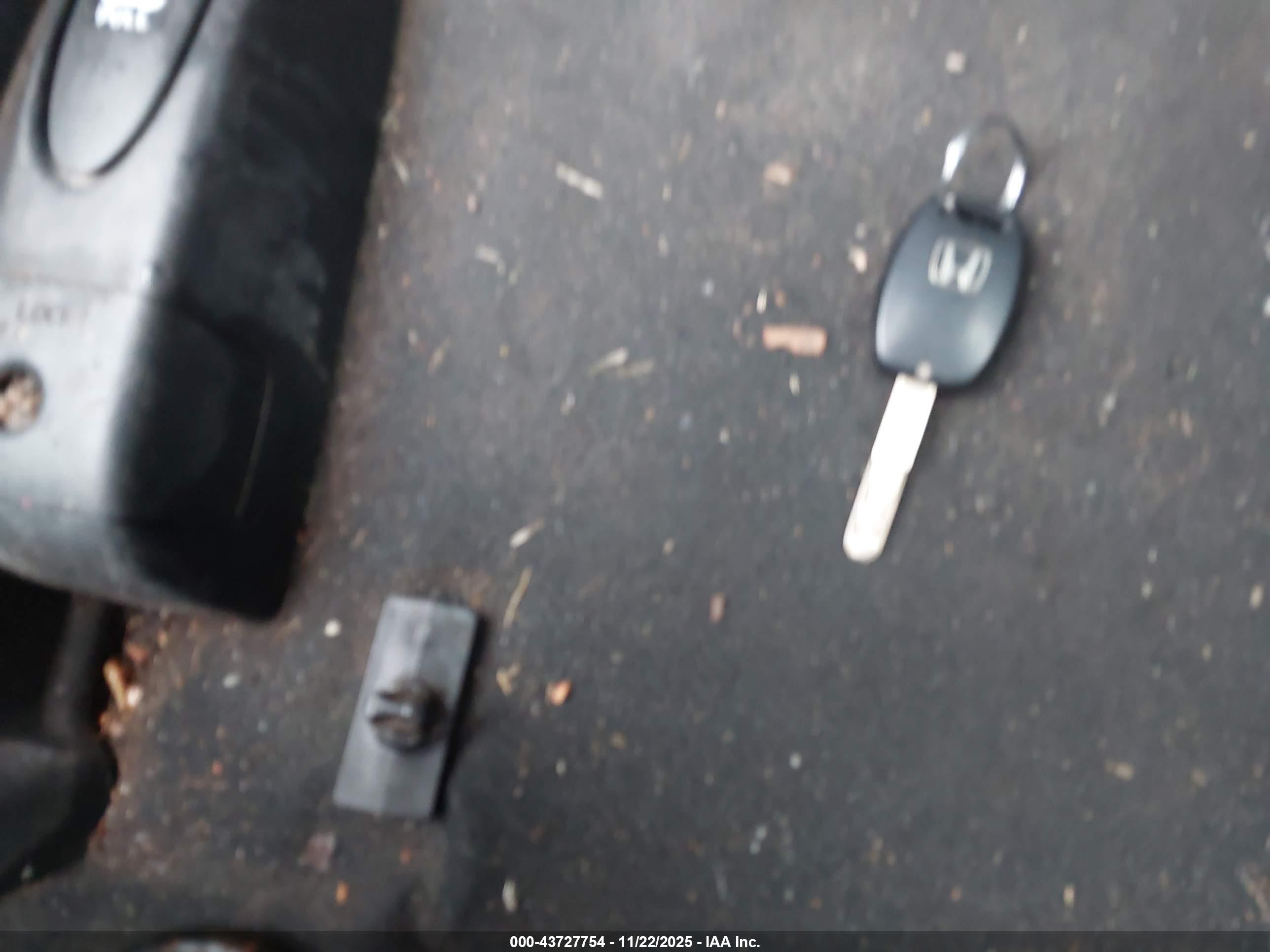 HONDA CIVIC image 11