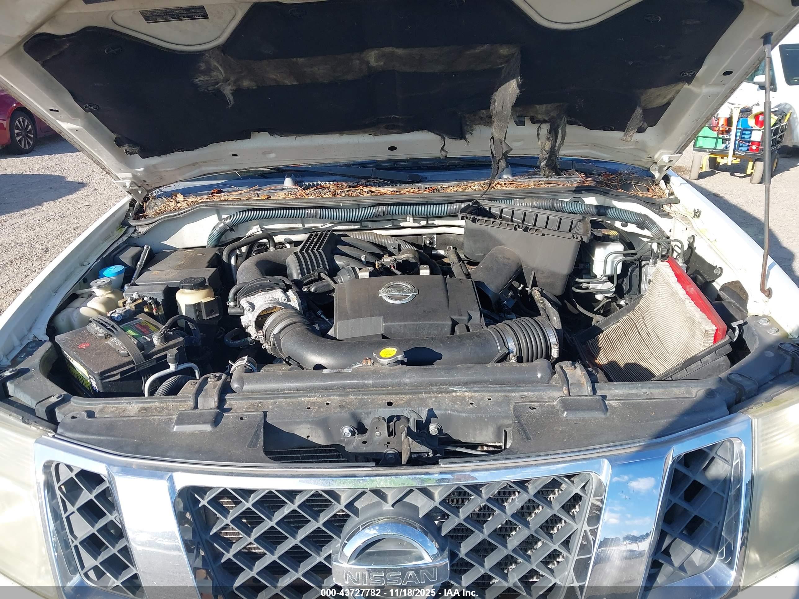 NISSAN PATHFINDER image 10