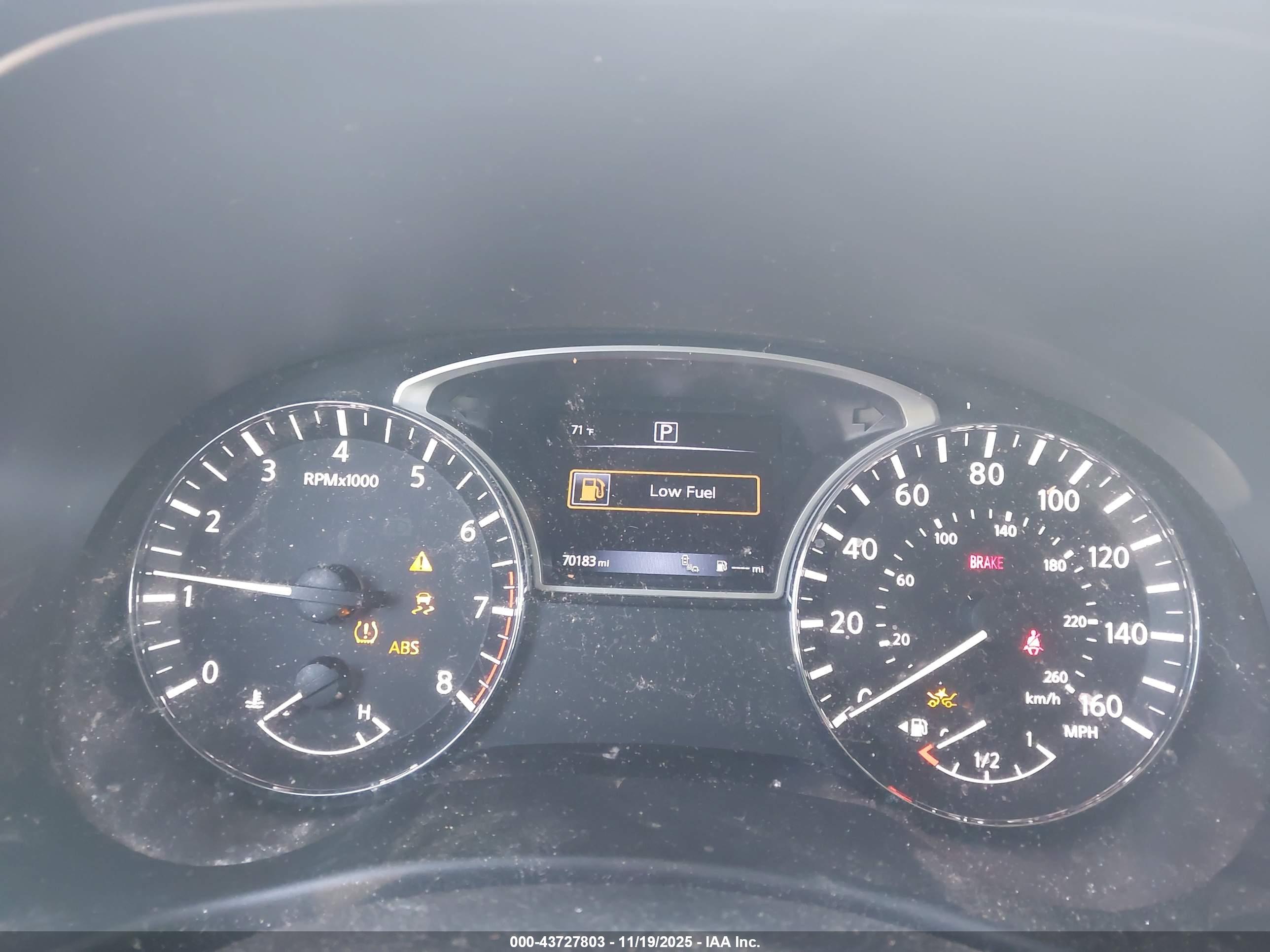 NISSAN PATHFINDER image 7