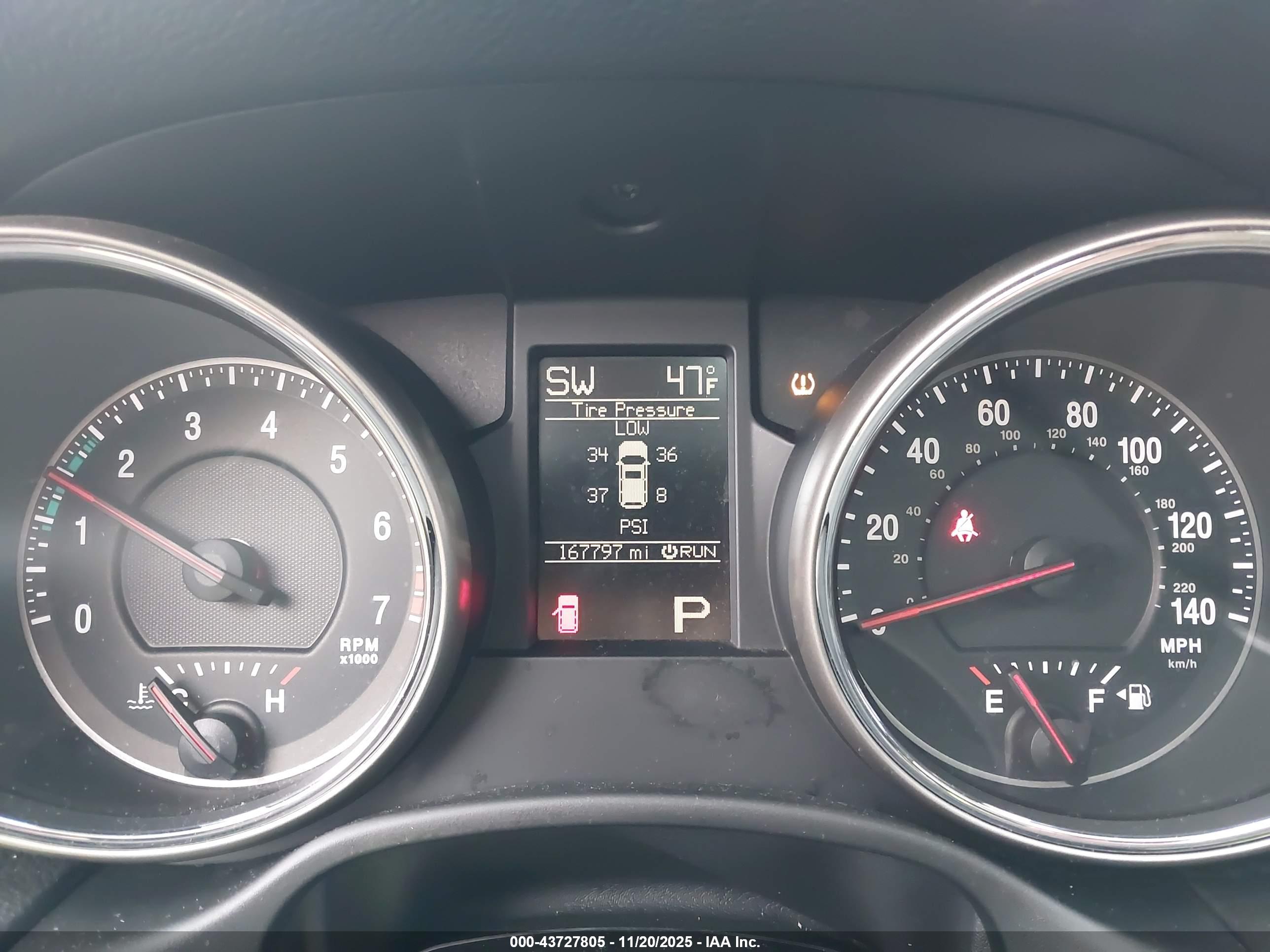 JEEP GRAND image 7