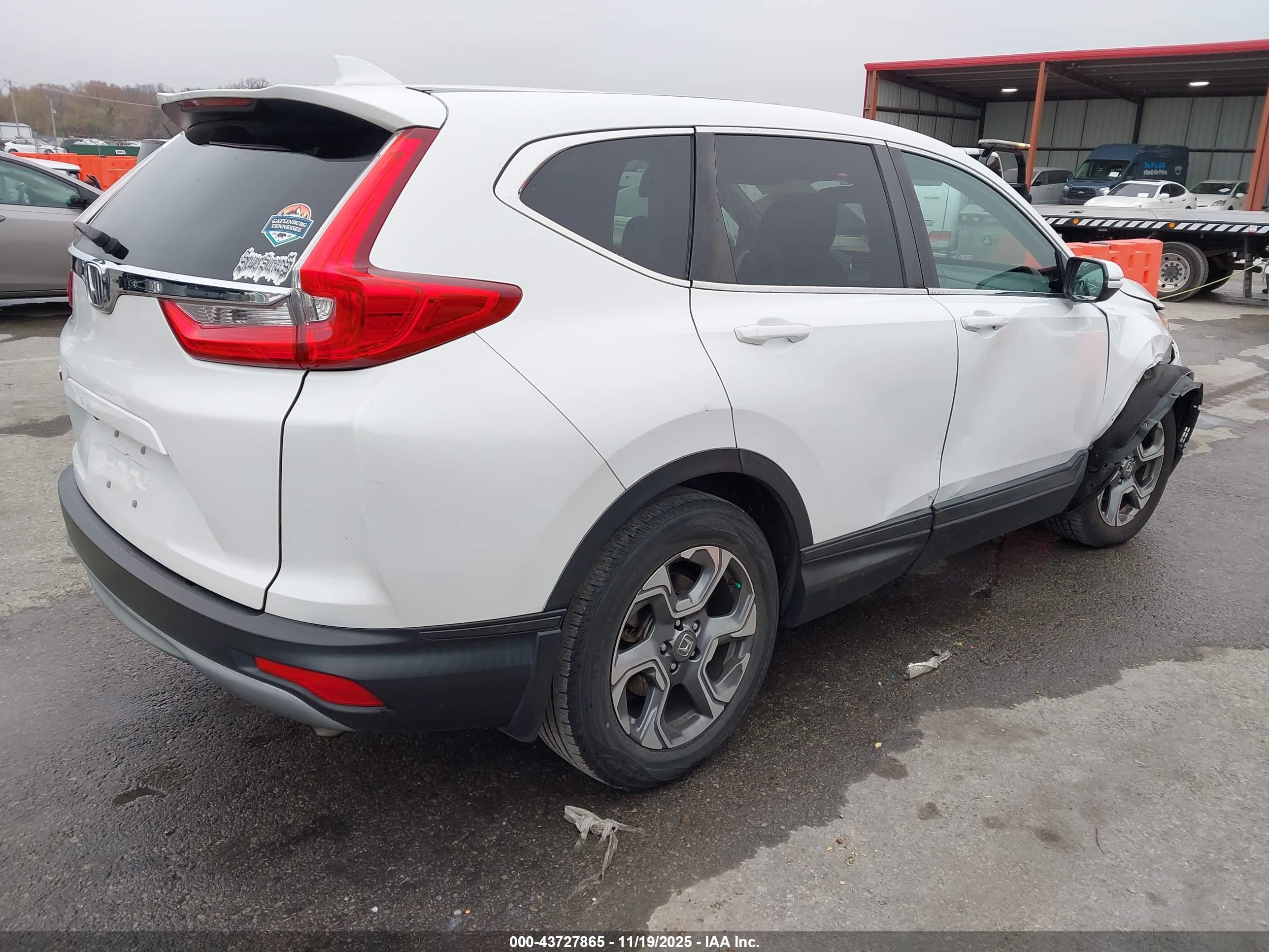 HONDA CR-V image 4