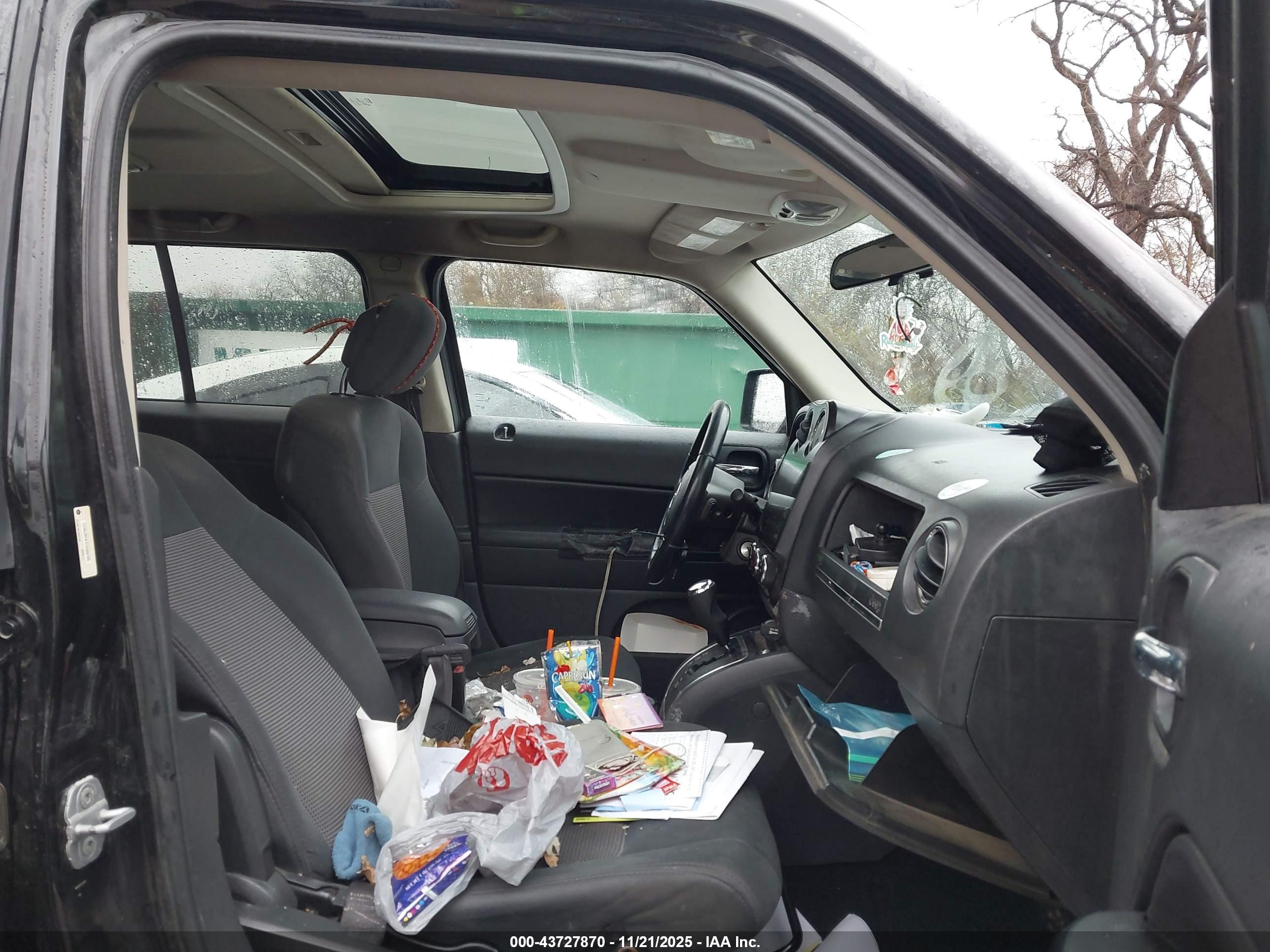 JEEP PATRIOT image 5