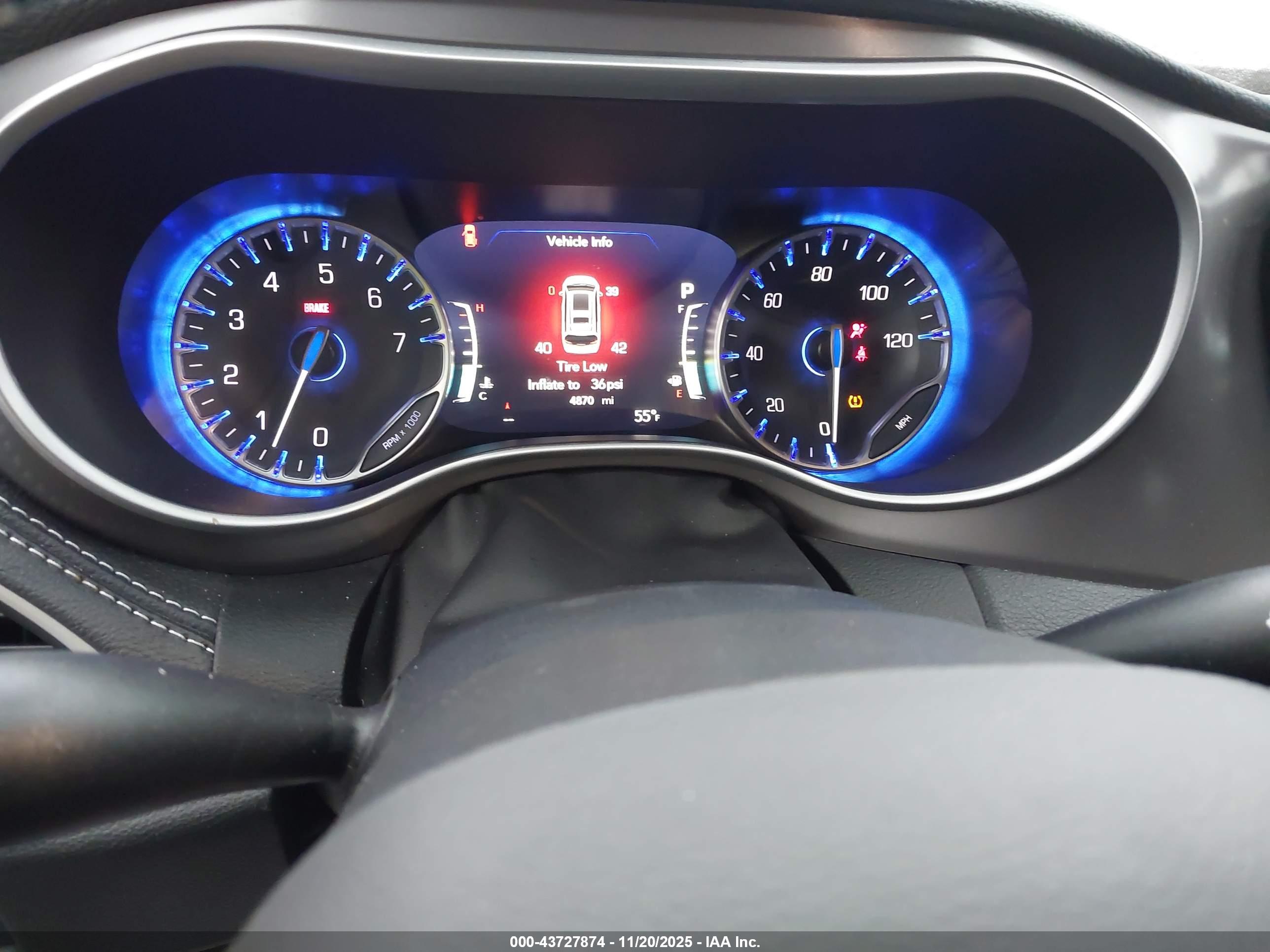 CHRYSLER PACIFICA image 7