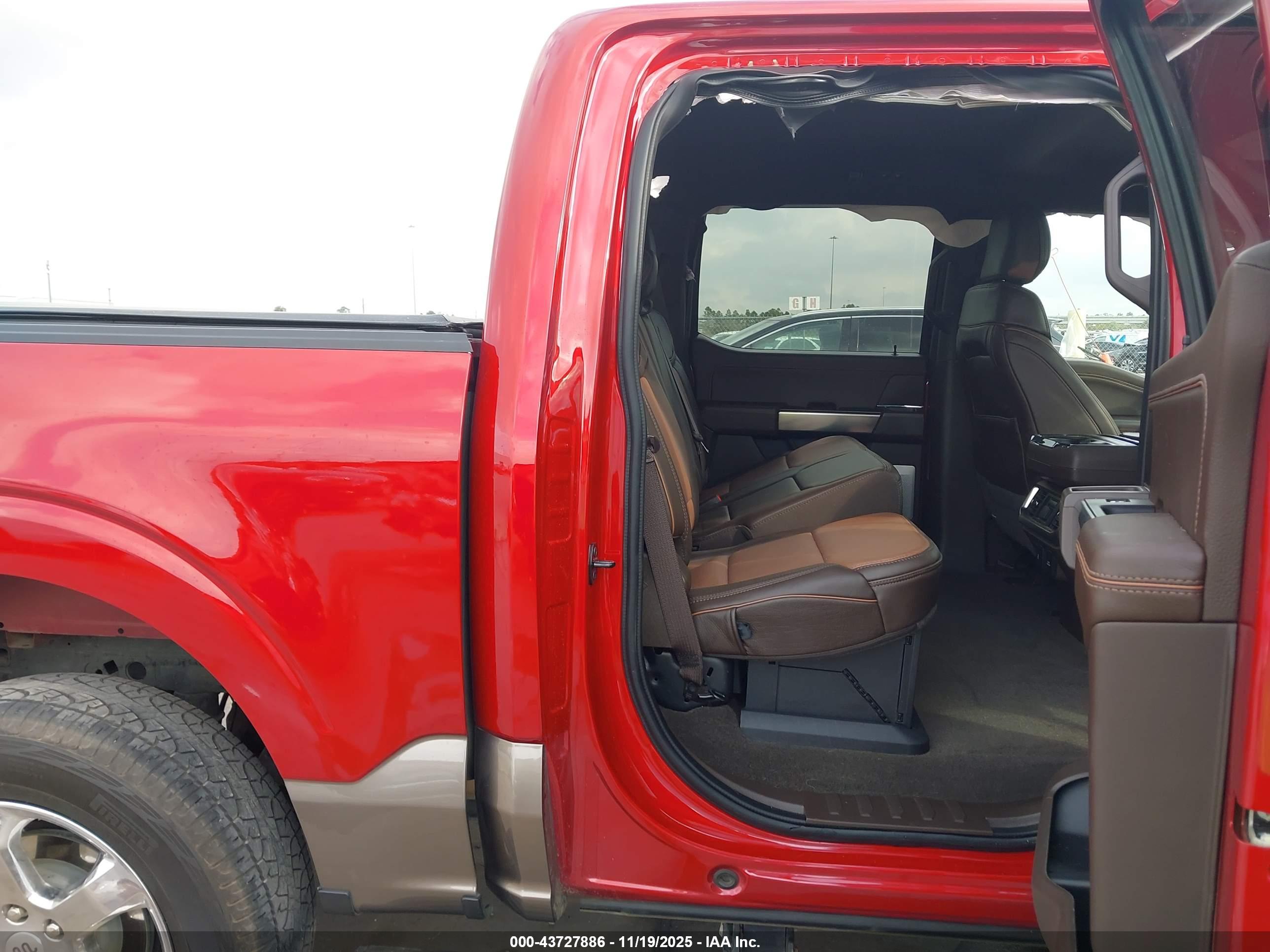 FORD F-150 image 8