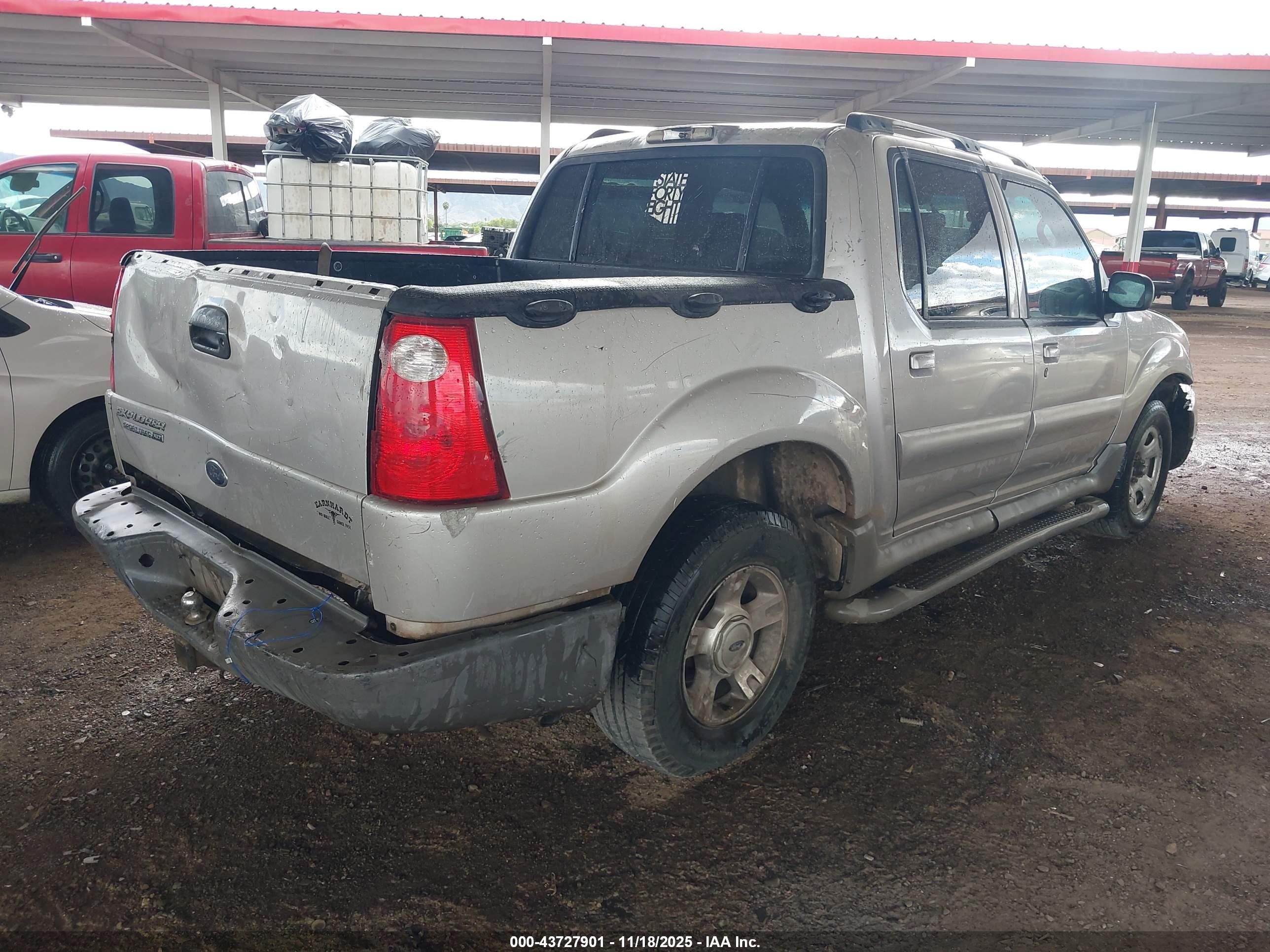 FORD EXPLORER image 4