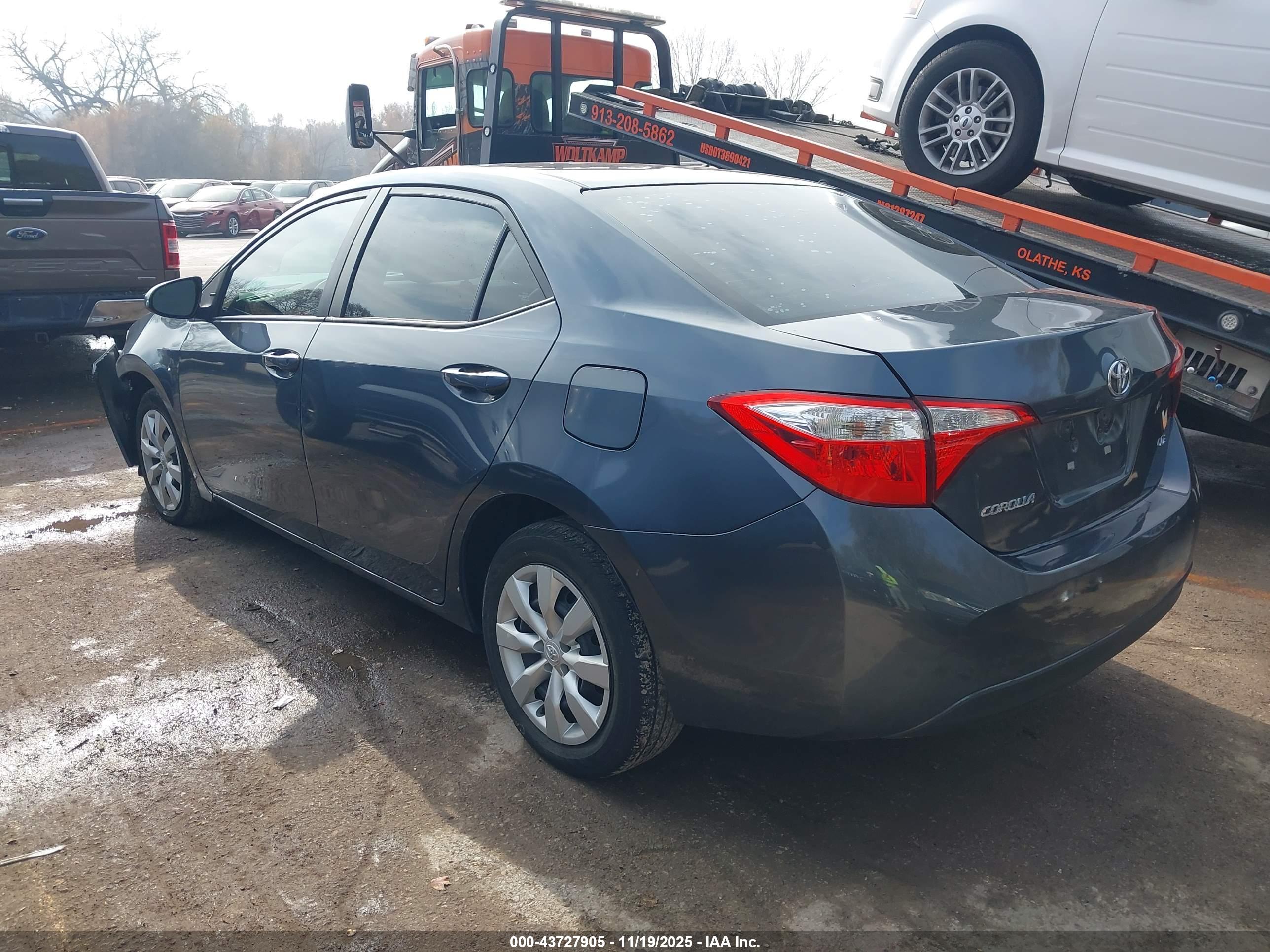 TOYOTA COROLLA image 3