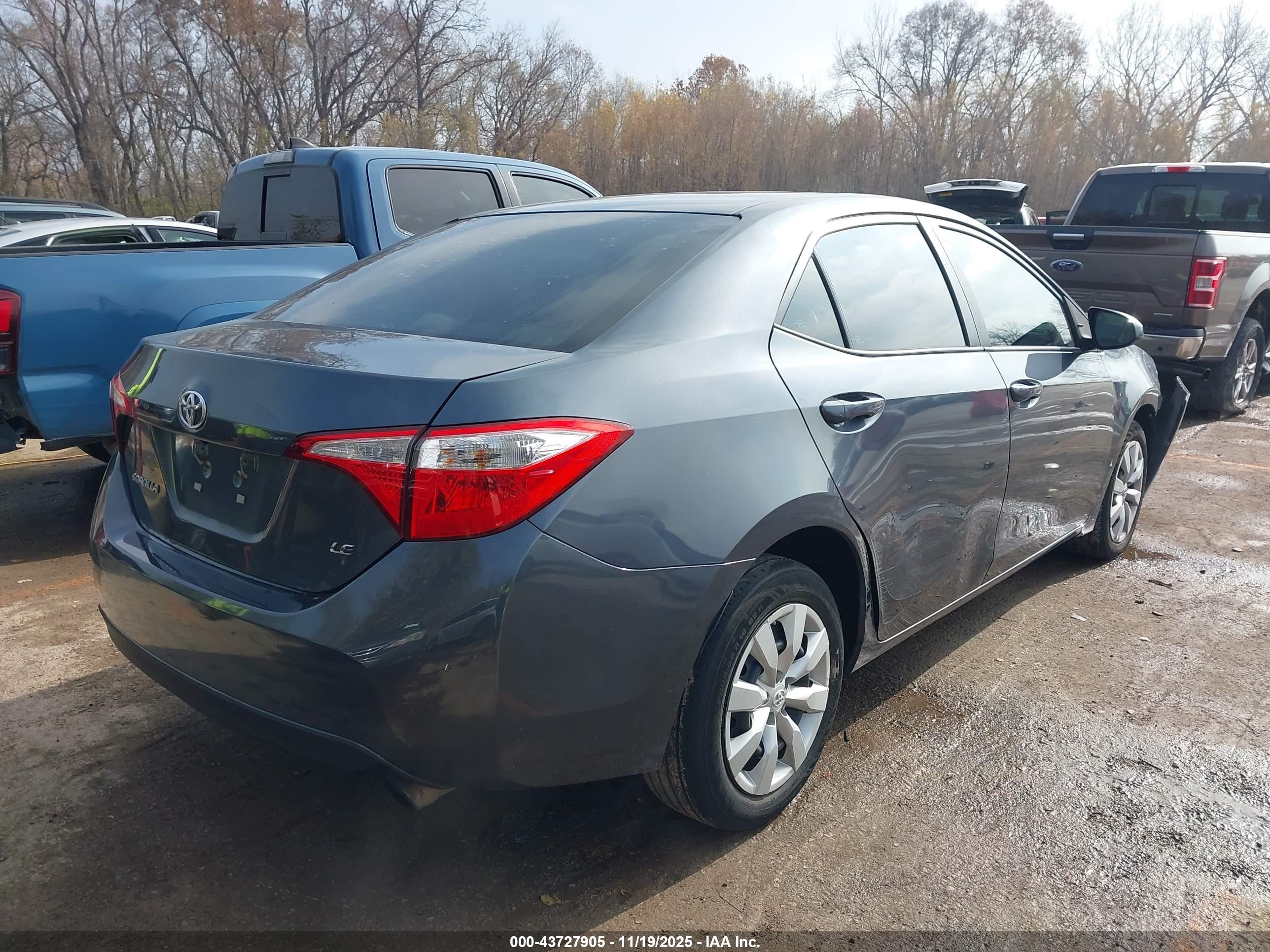TOYOTA COROLLA image 4