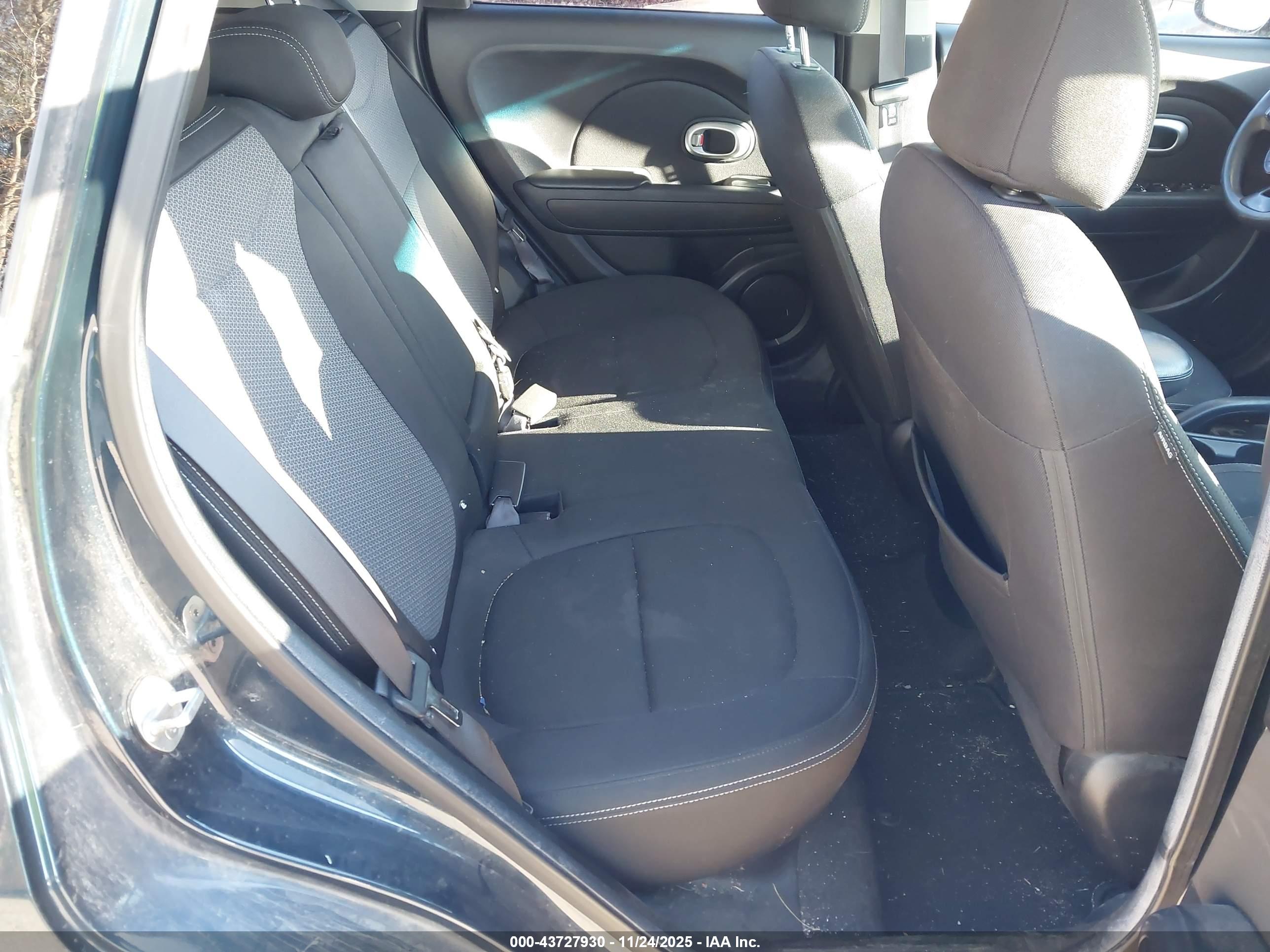 KIA SOUL image 8