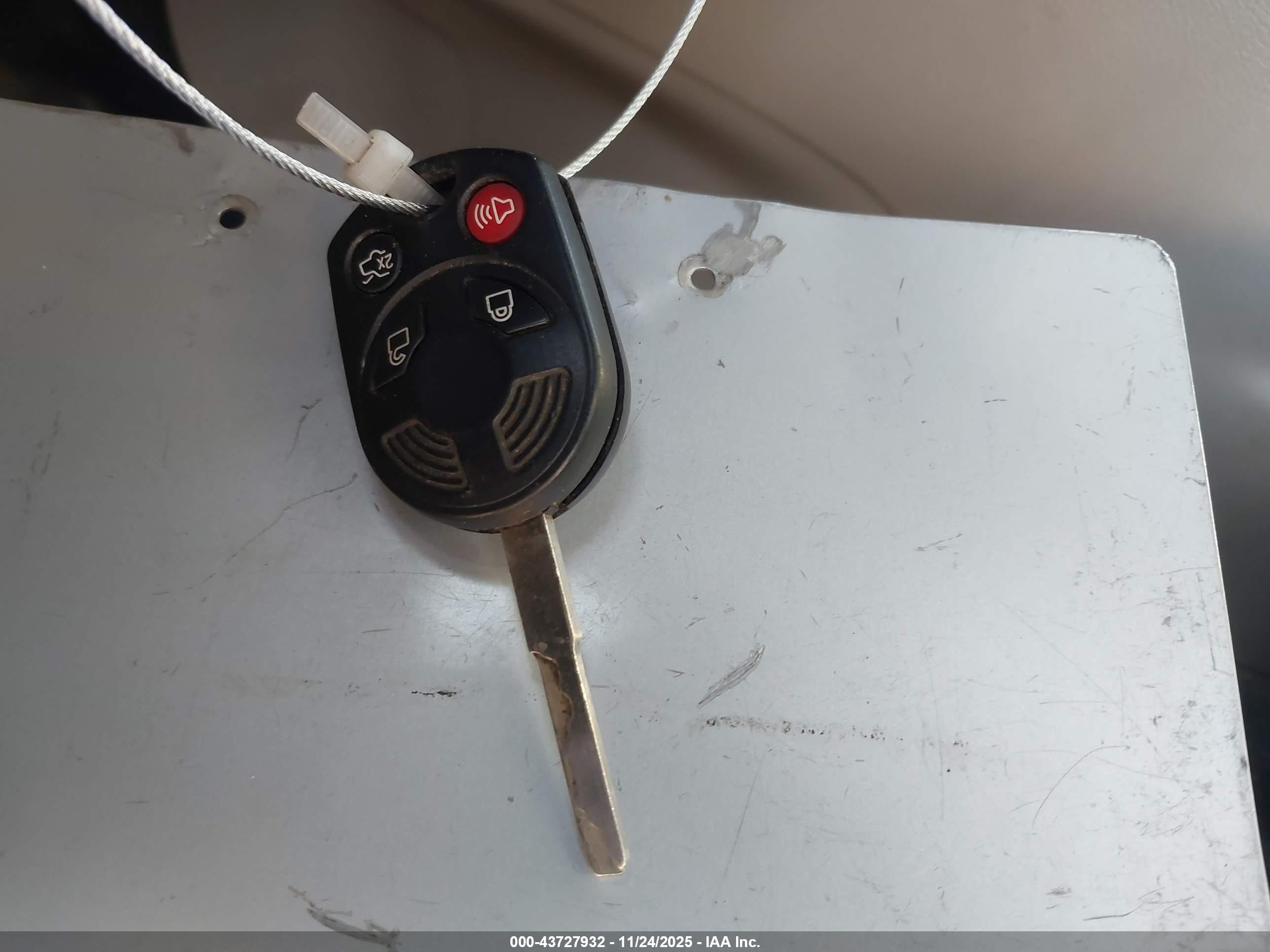 FORD FOCUS image 11