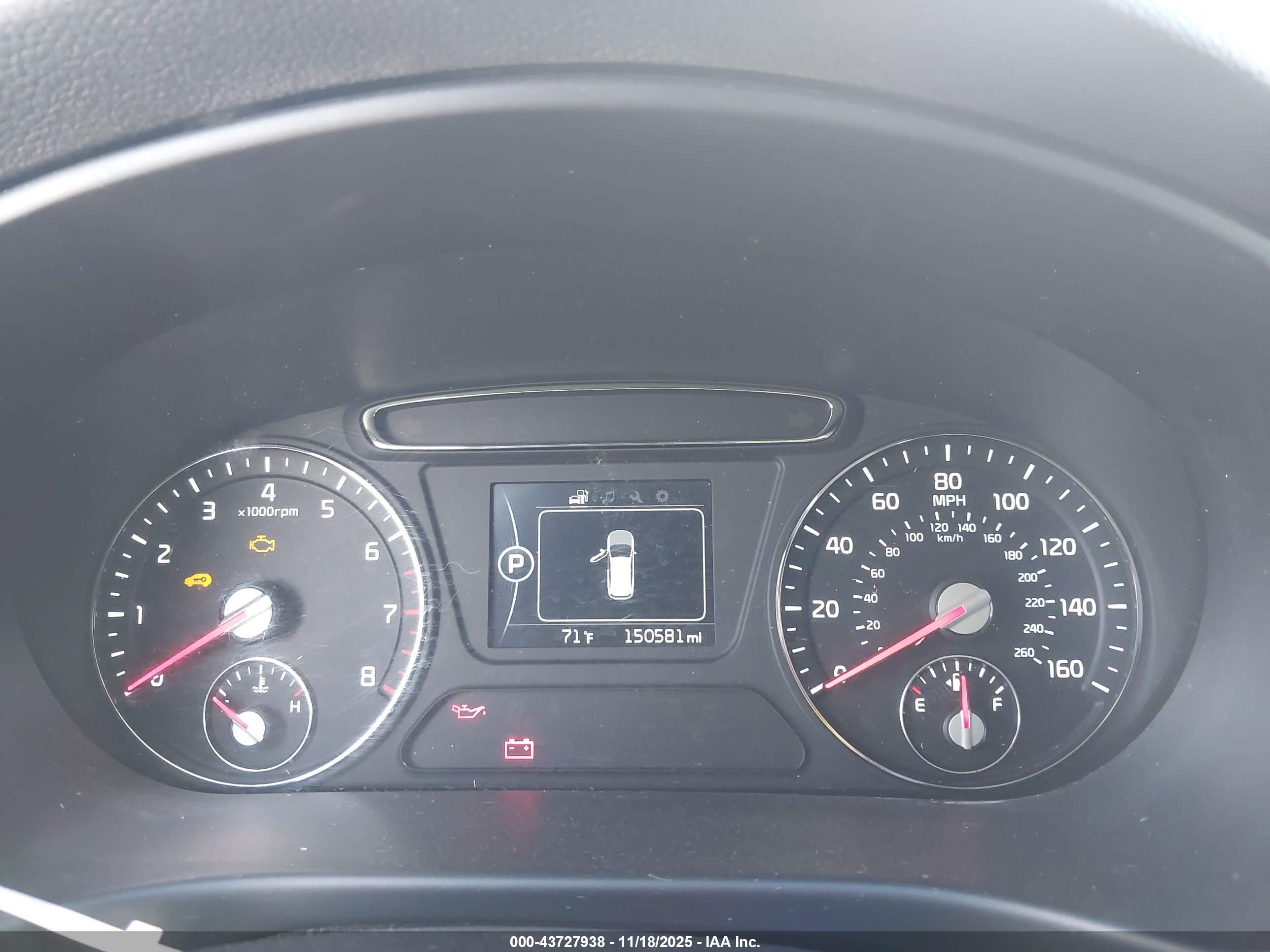 KIA SORENTO image 7
