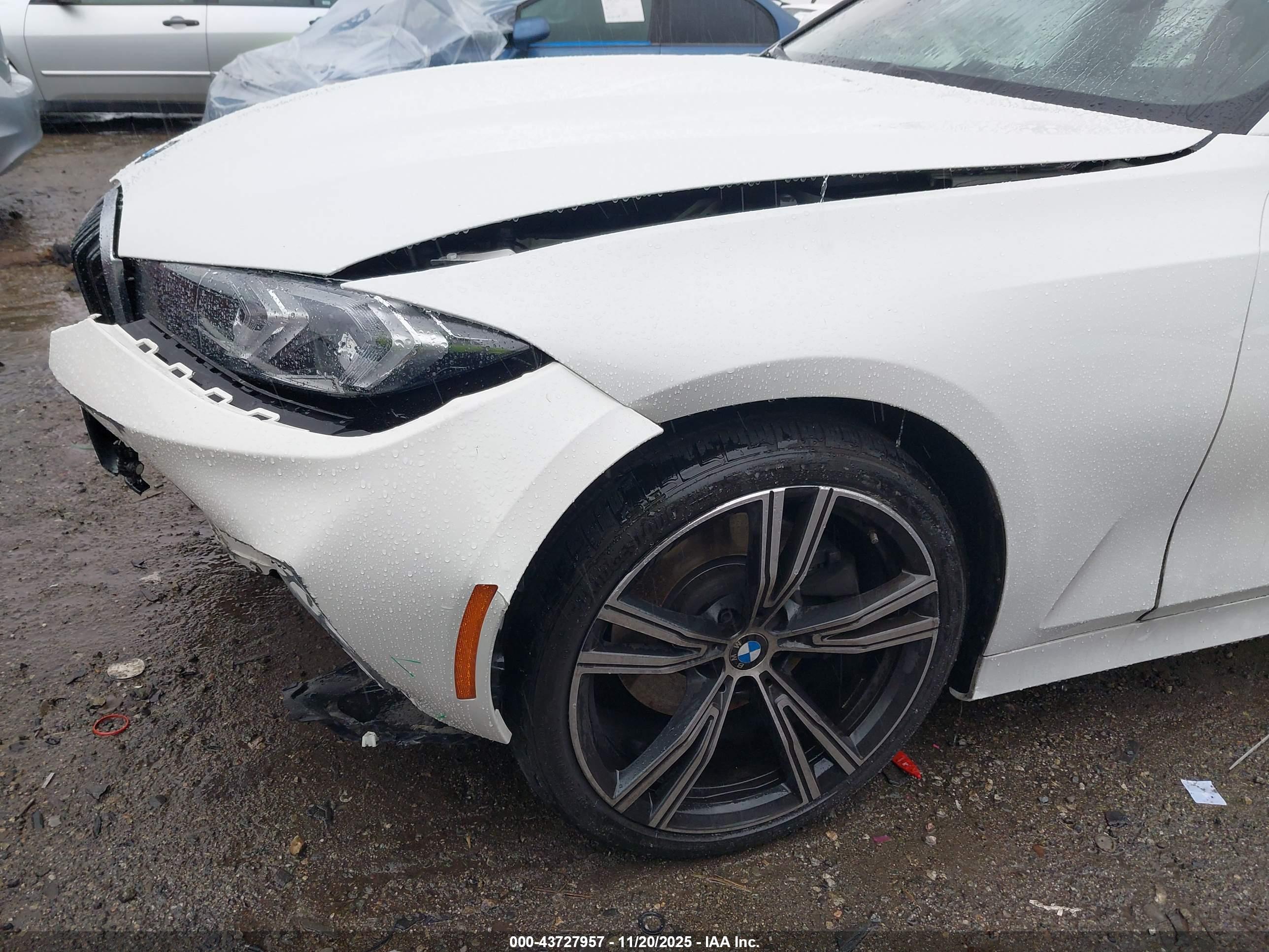BMW 330I image 6