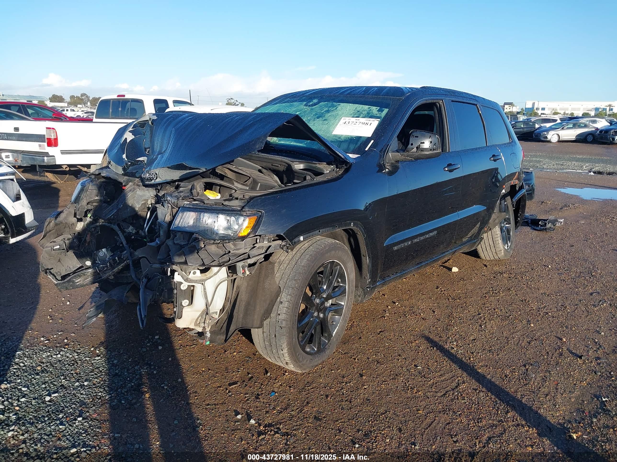 JEEP GRAND image 2