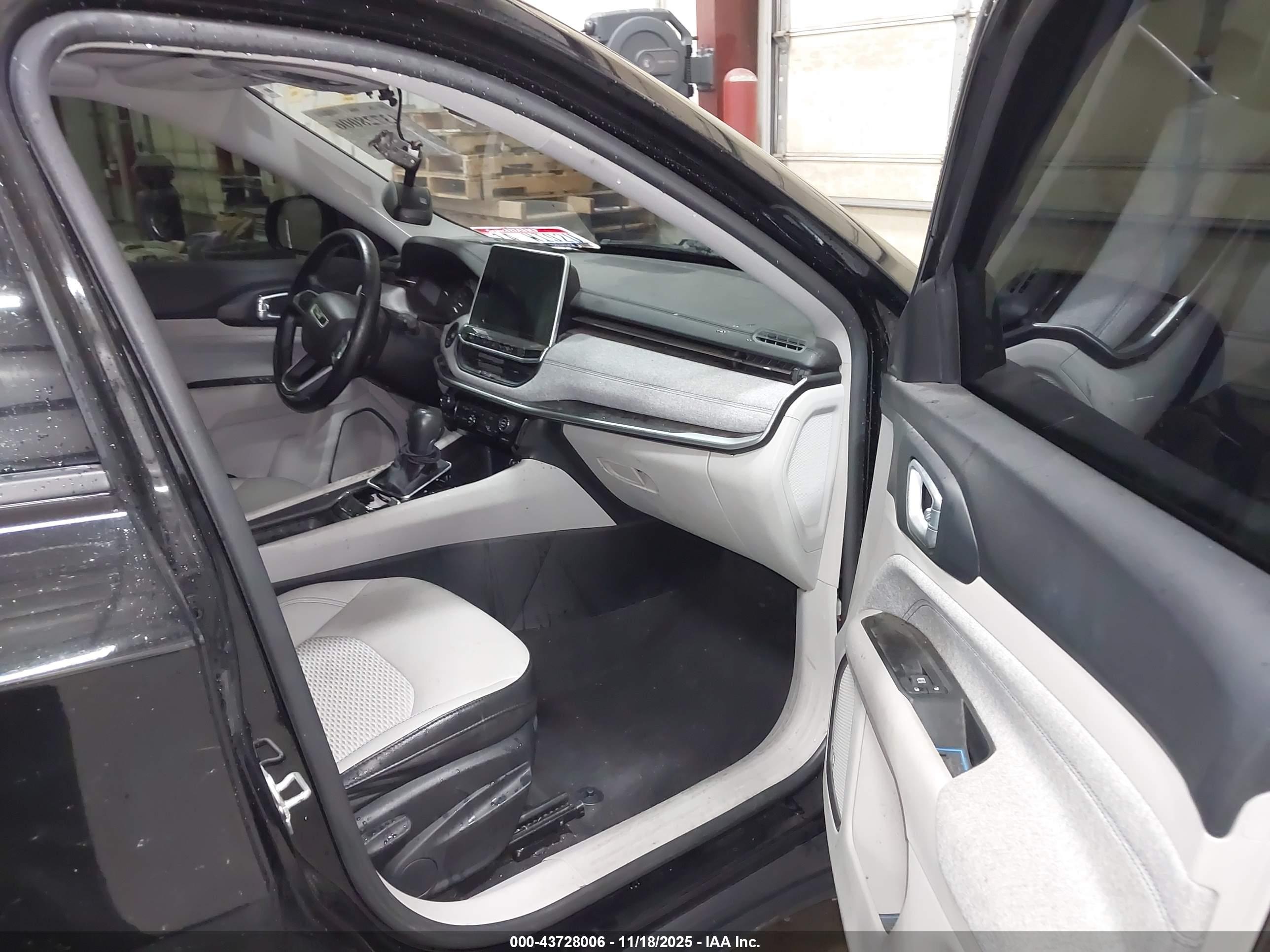JEEP COMPASS image 5