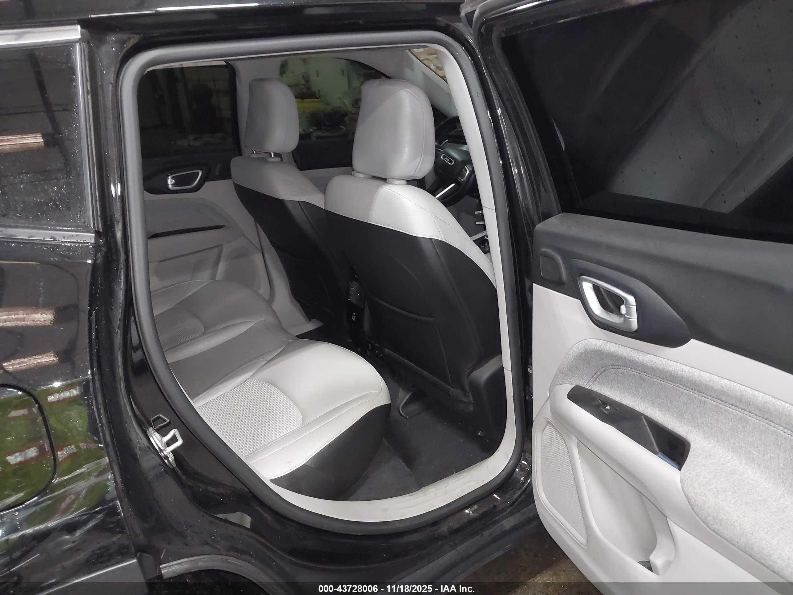 JEEP COMPASS image 8