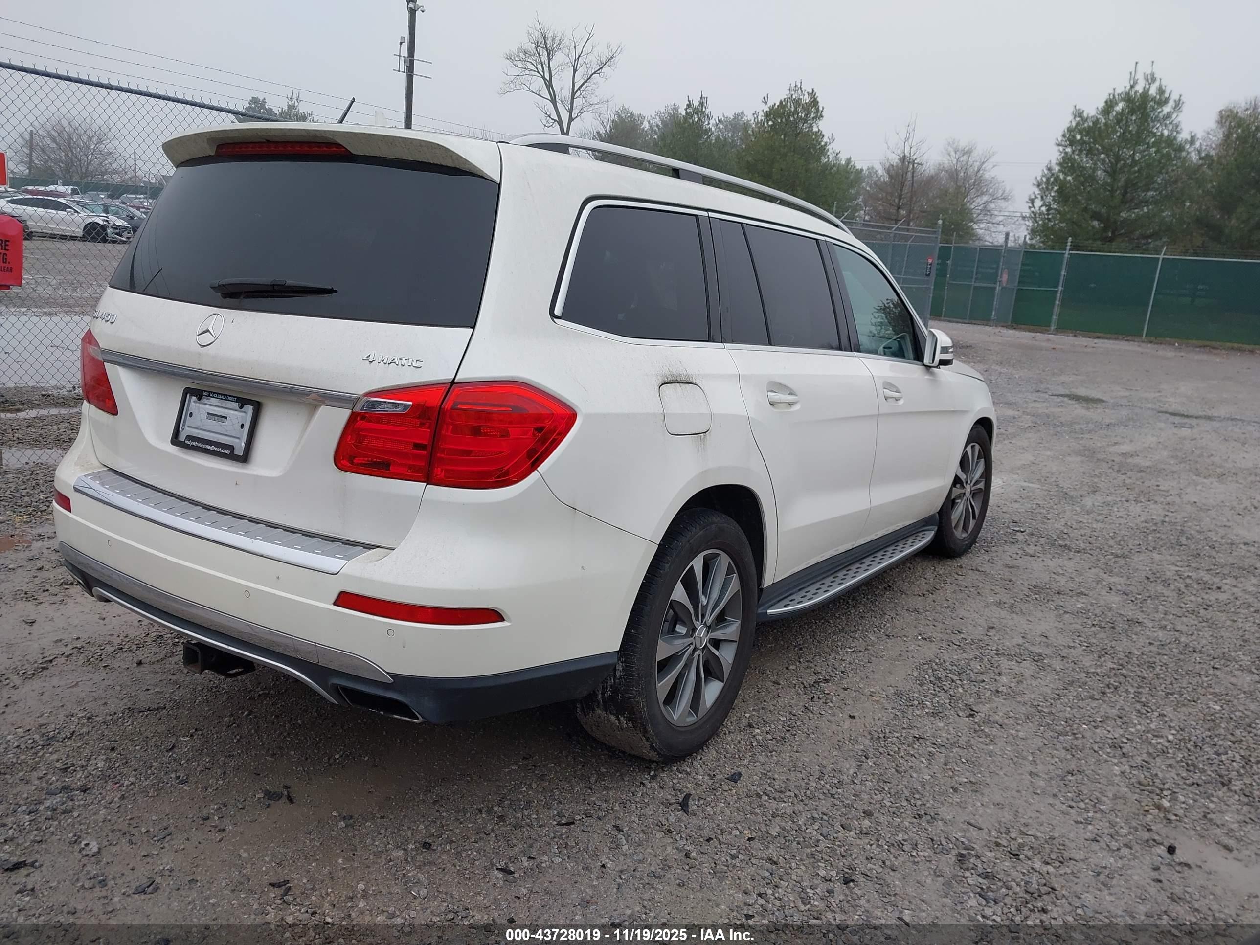 MERCEDES-BENZ GL image 4