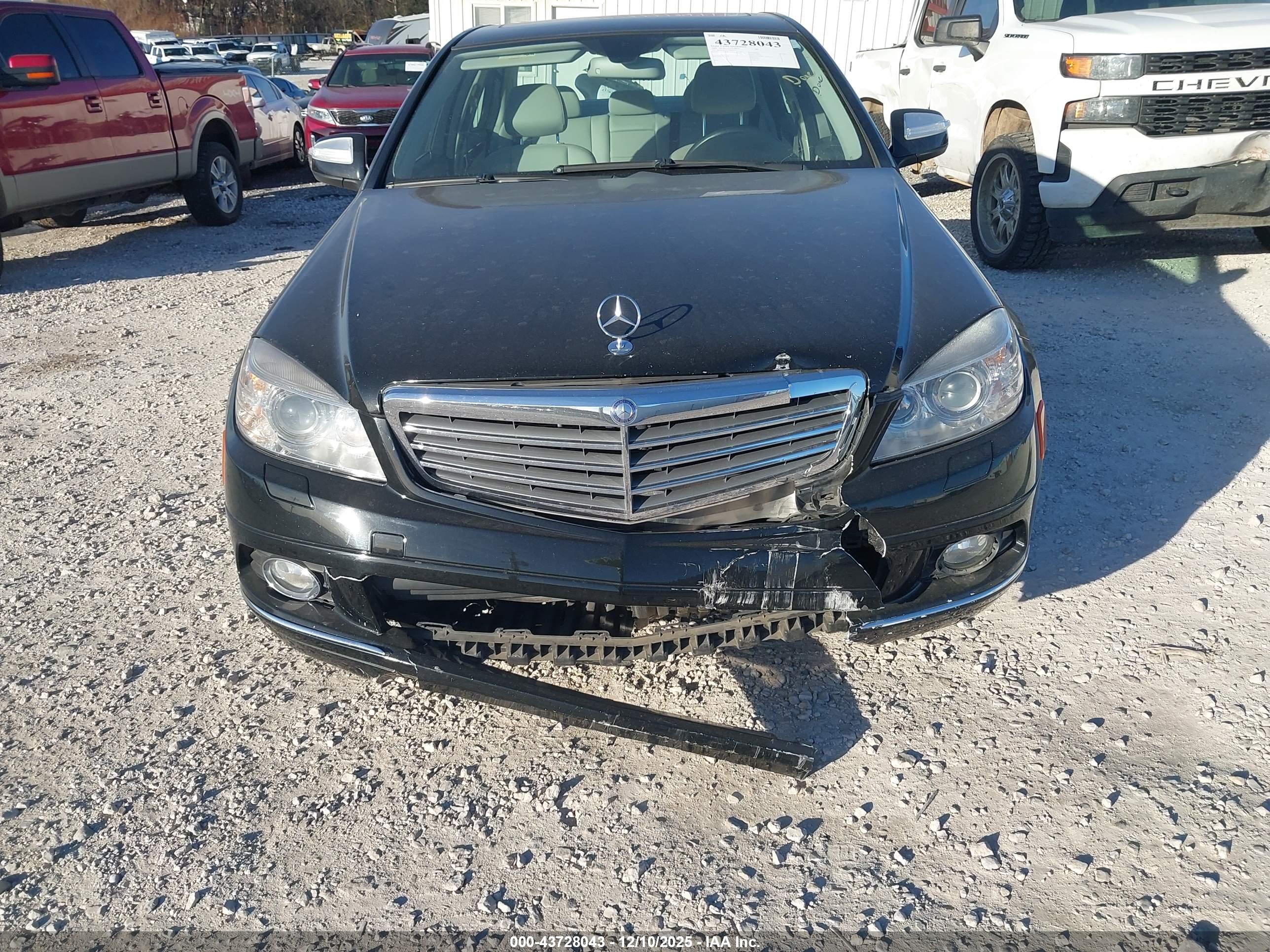 MERCEDES-BENZ C image 6