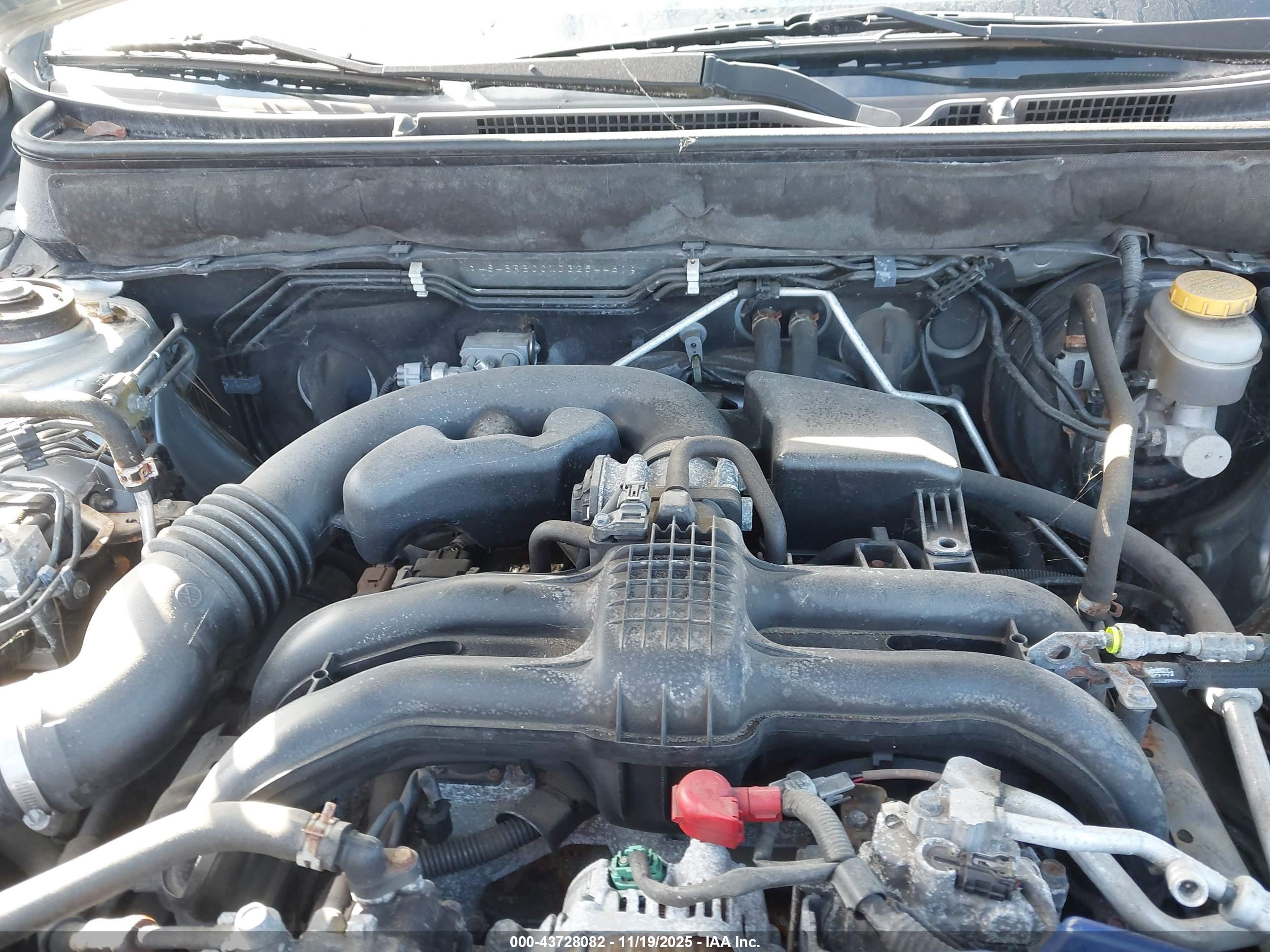 SUBARU OUTBACK image 10