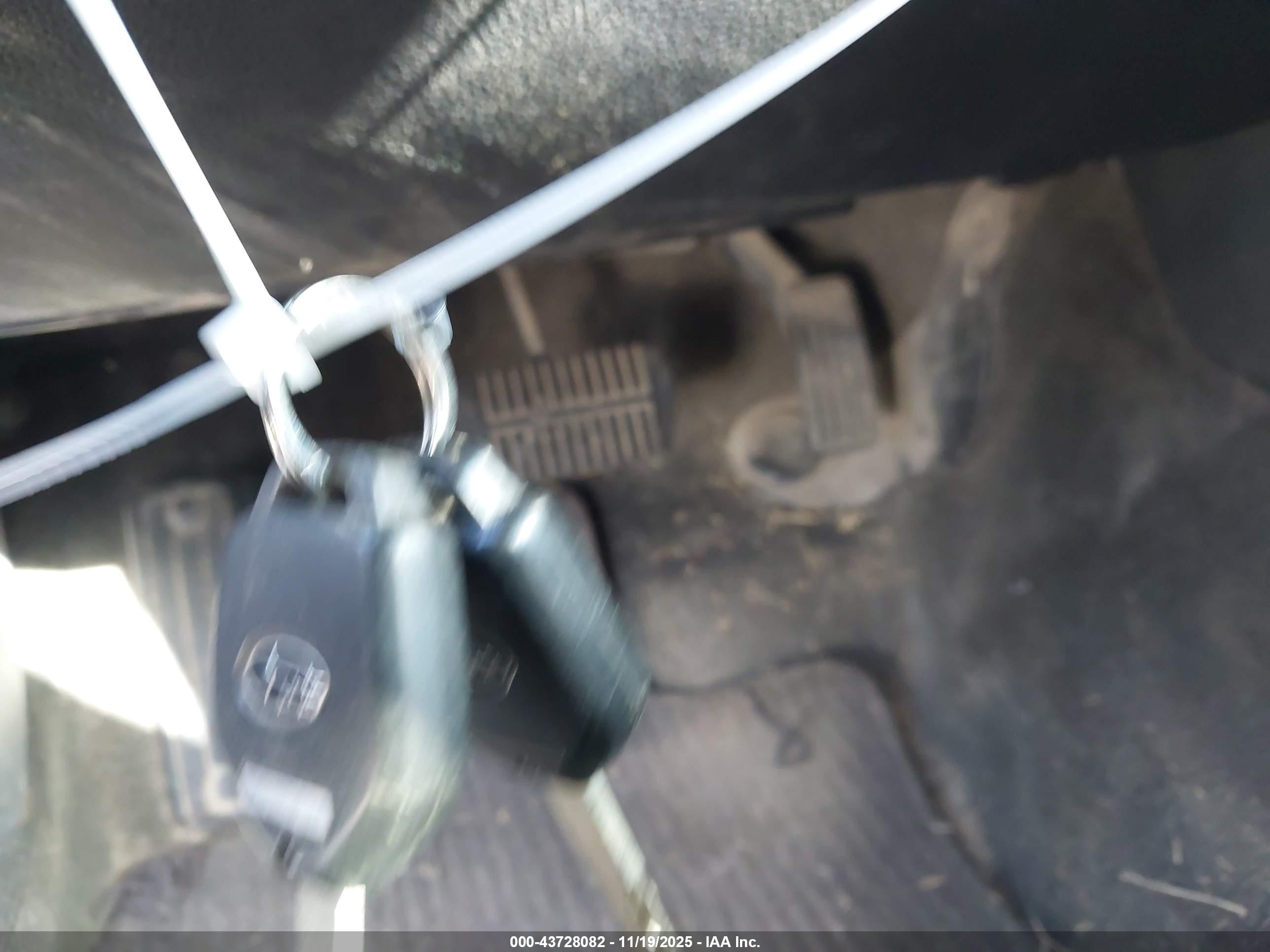 SUBARU OUTBACK image 11
