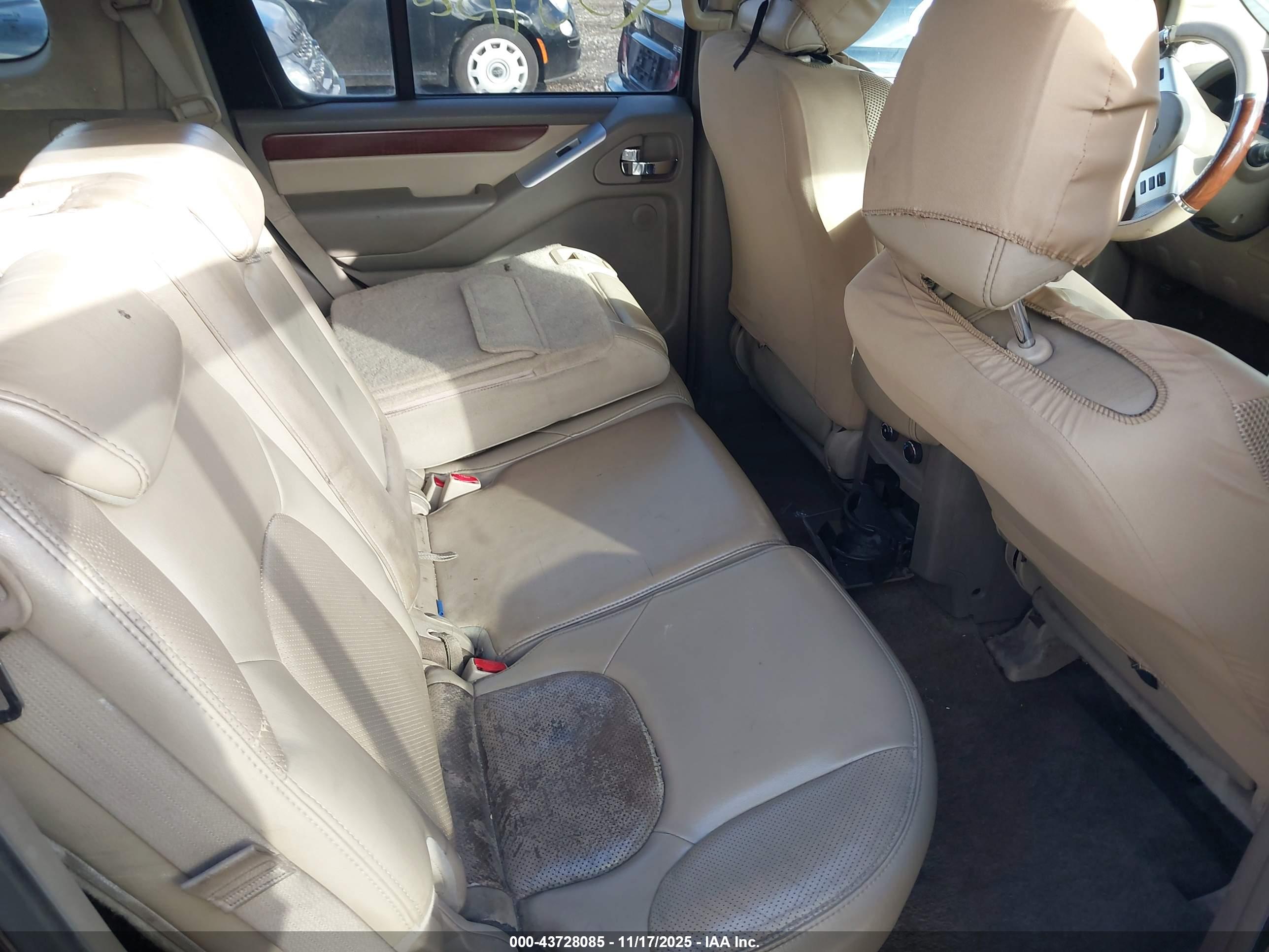 NISSAN PATHFINDER image 8