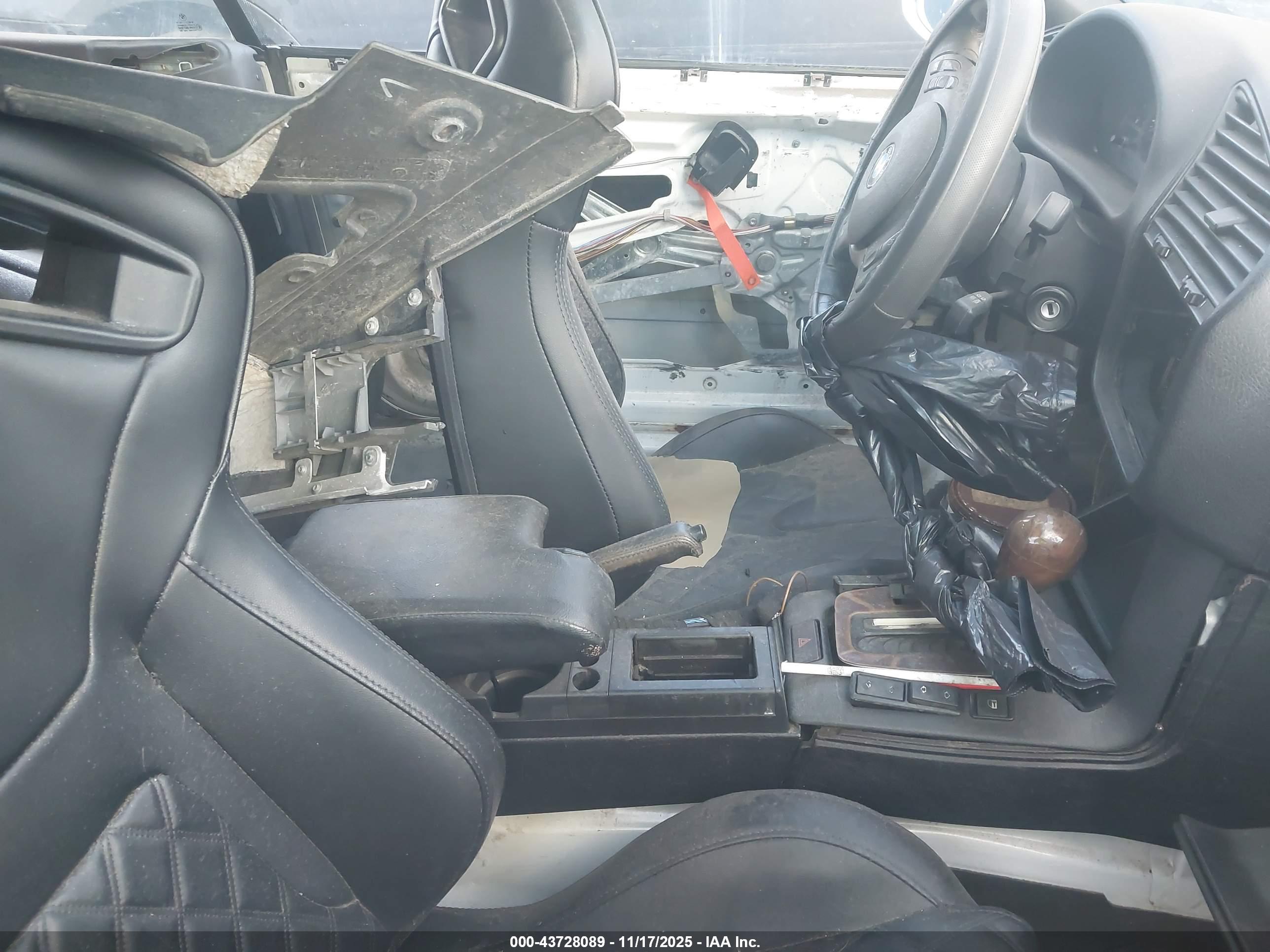 BMW 328IC image 5