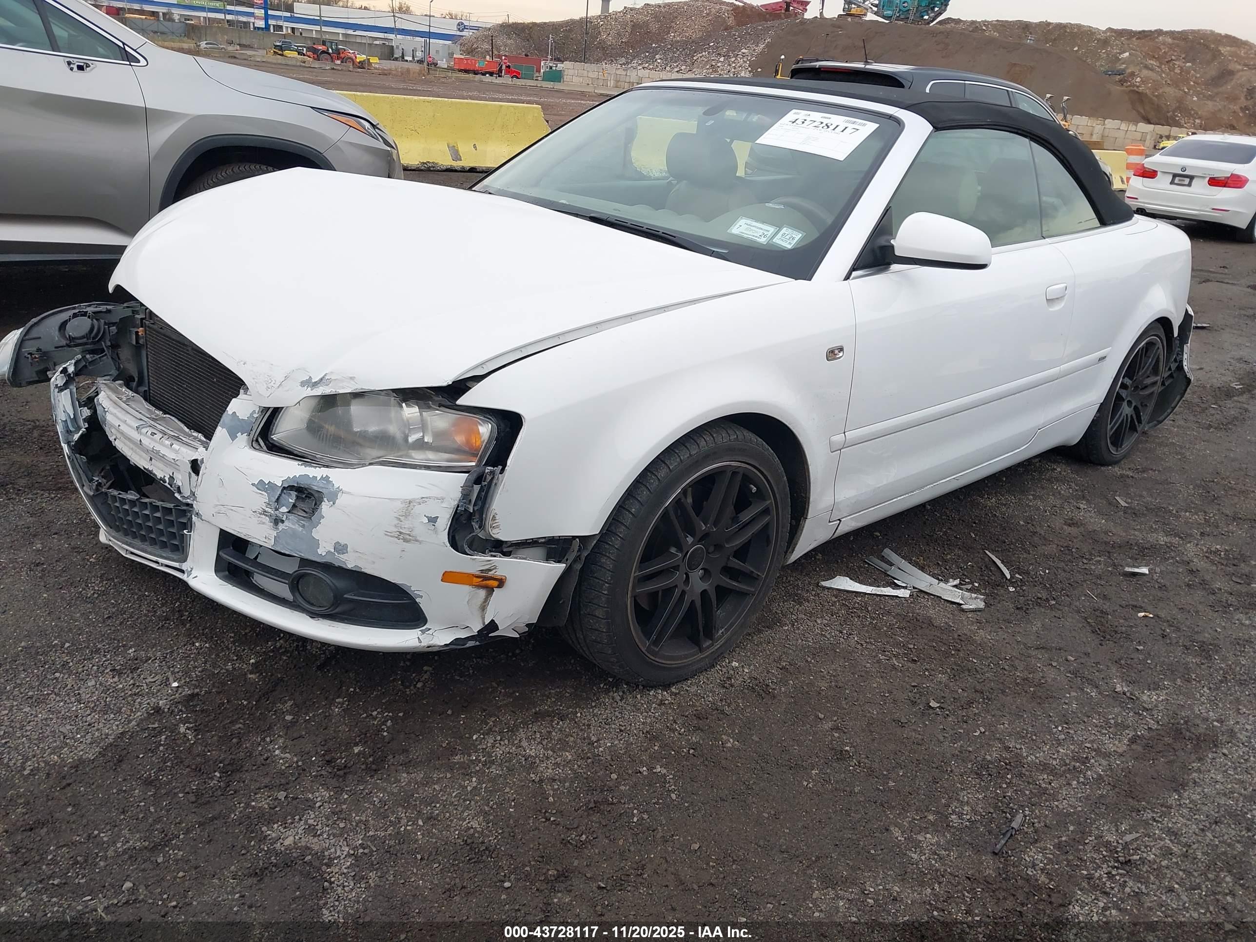 AUDI A4 image 2