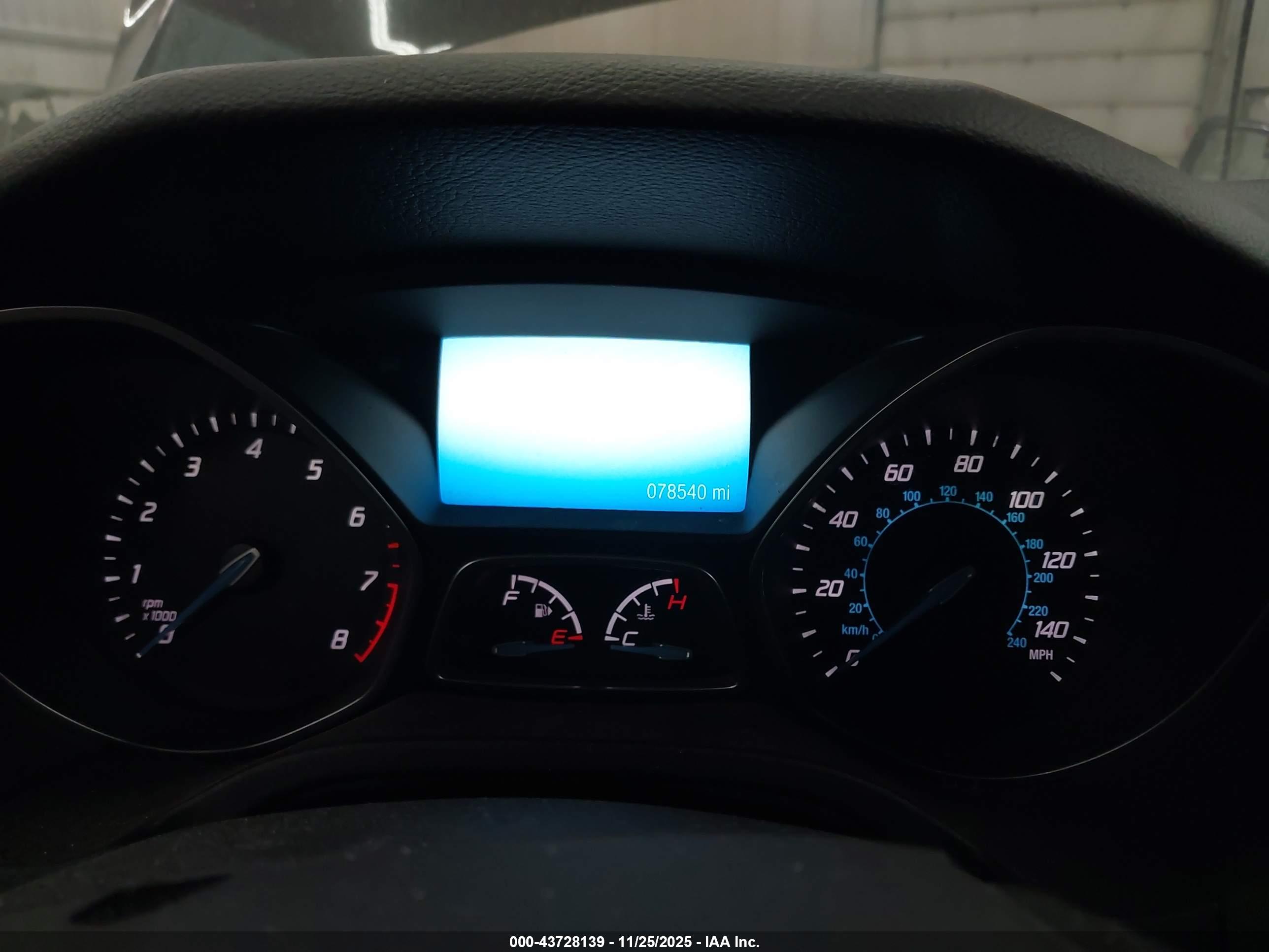 FORD FOCUS image 7