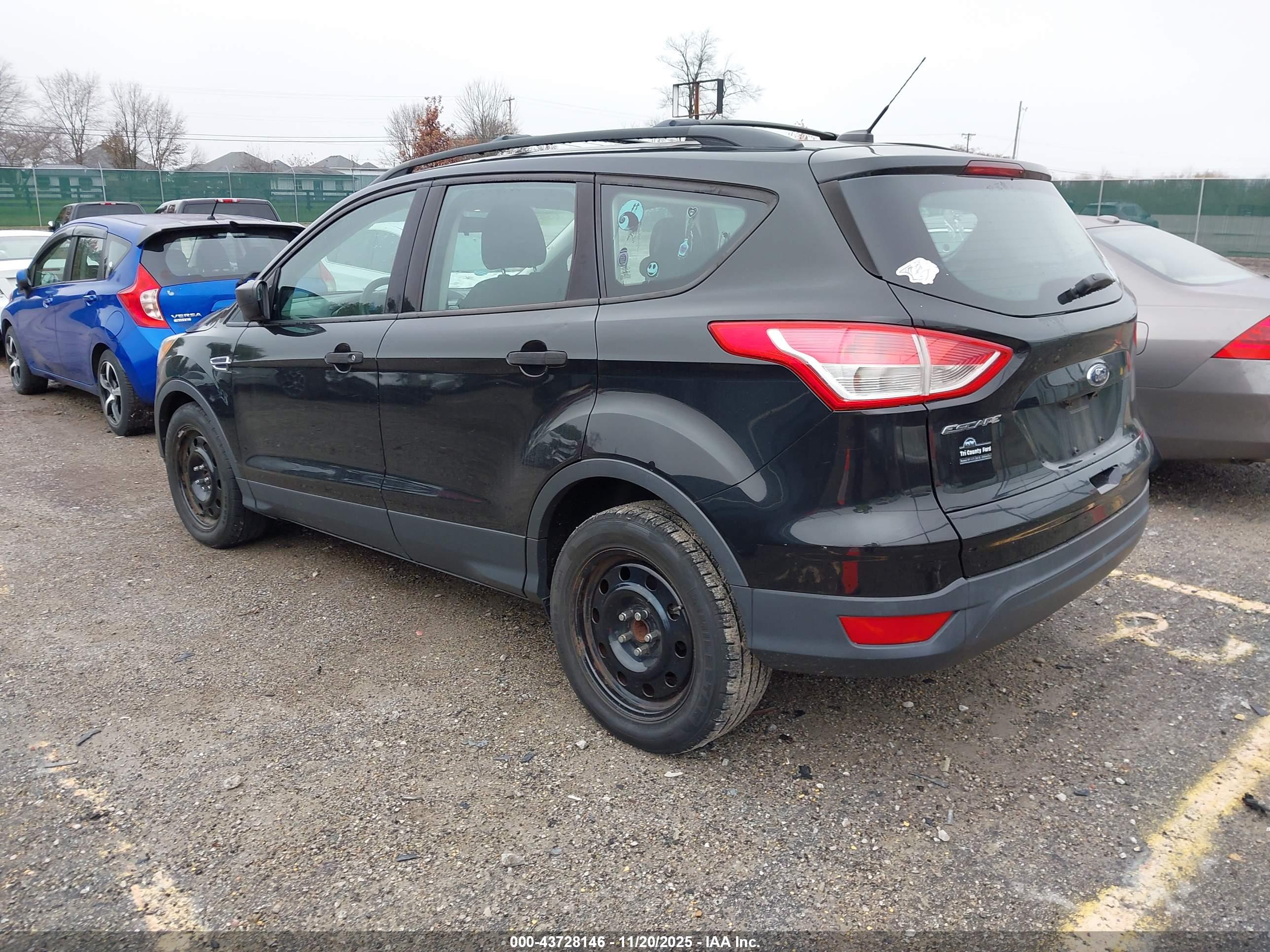 FORD ESCAPE image 3