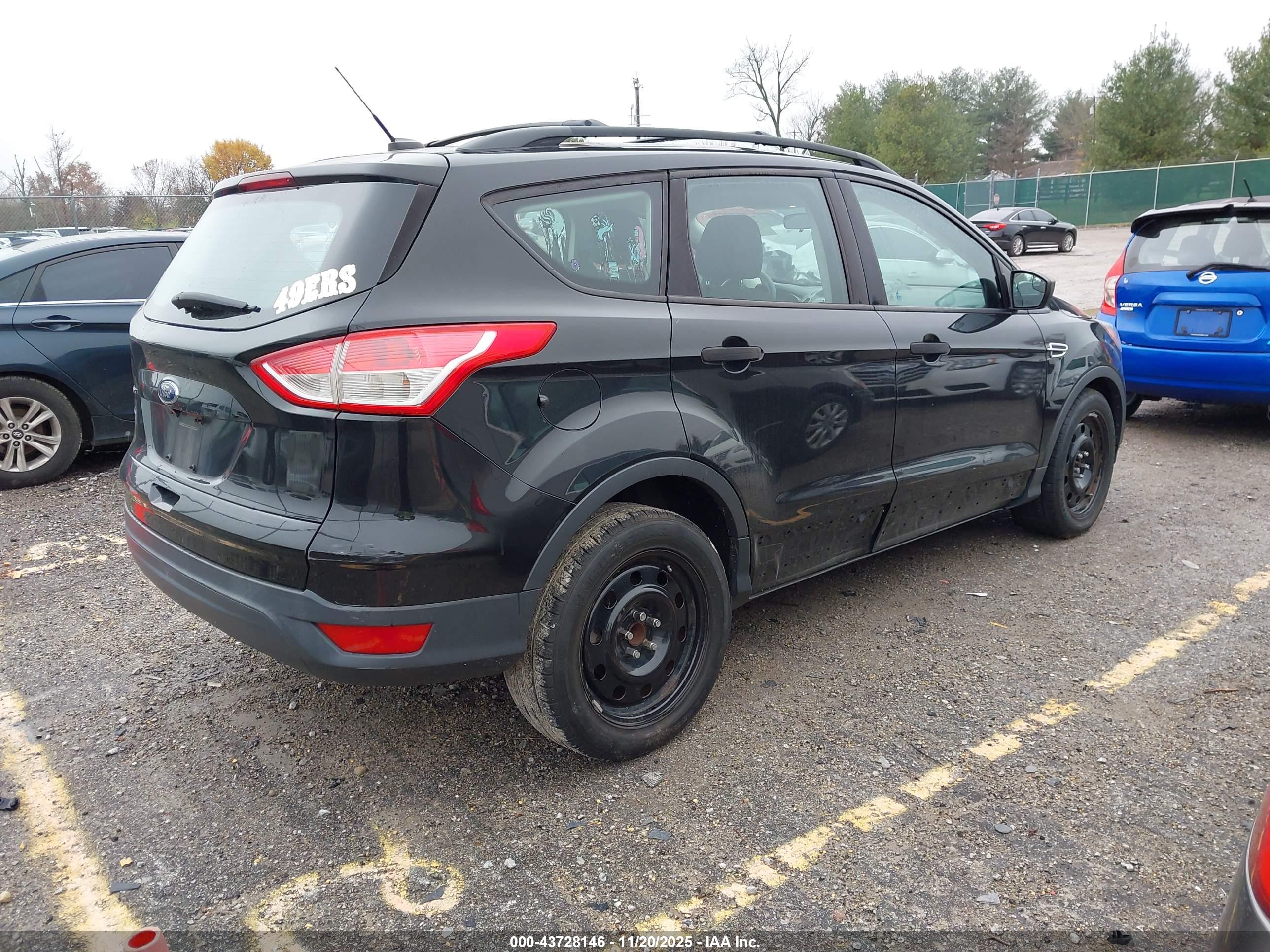 FORD ESCAPE image 4