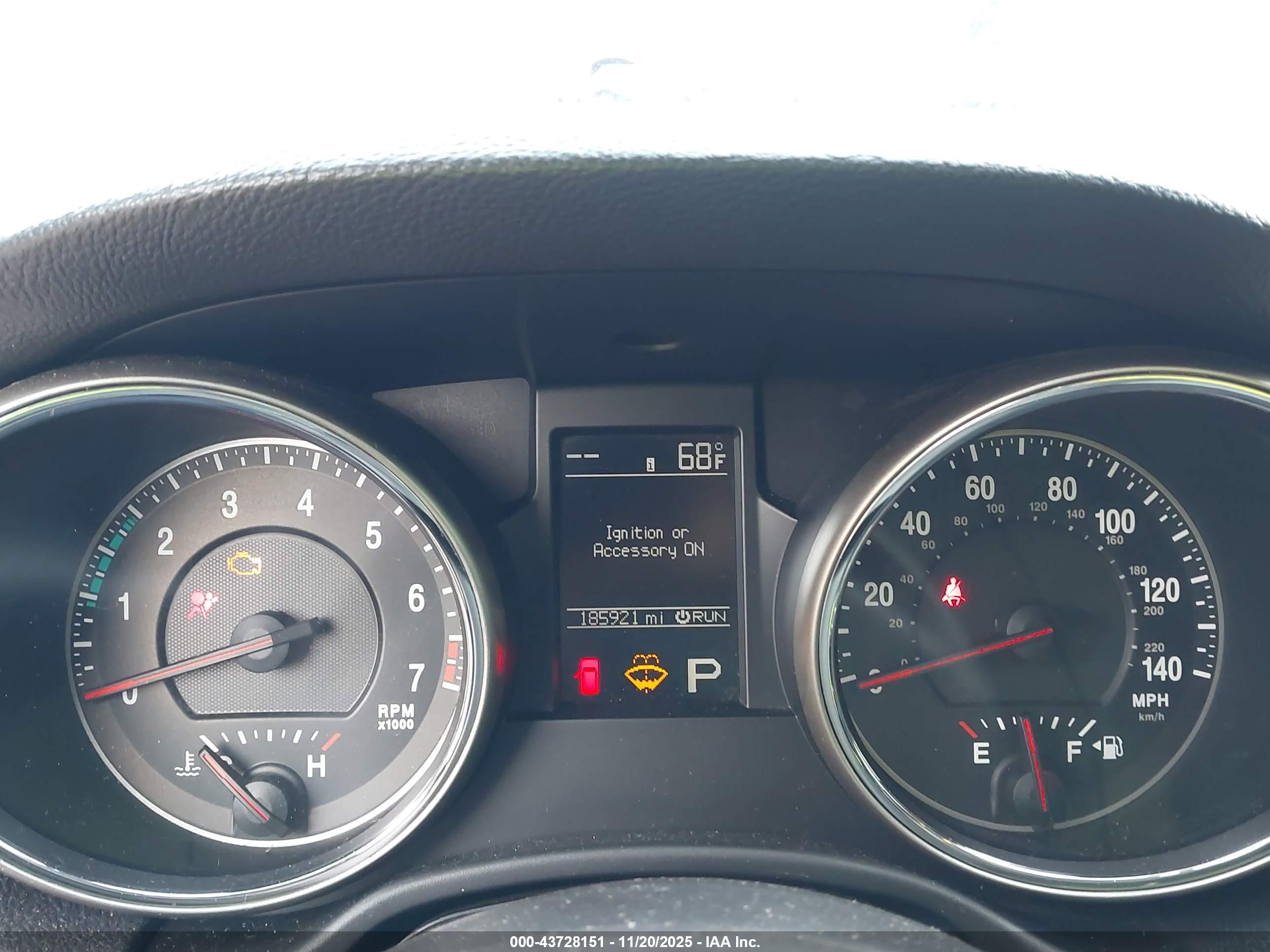 JEEP GRAND image 7