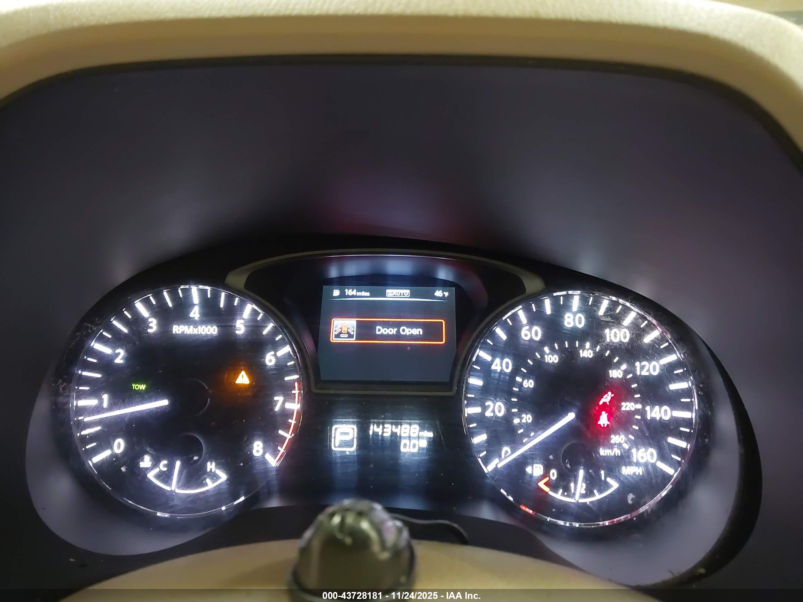 NISSAN PATHFINDER image 7