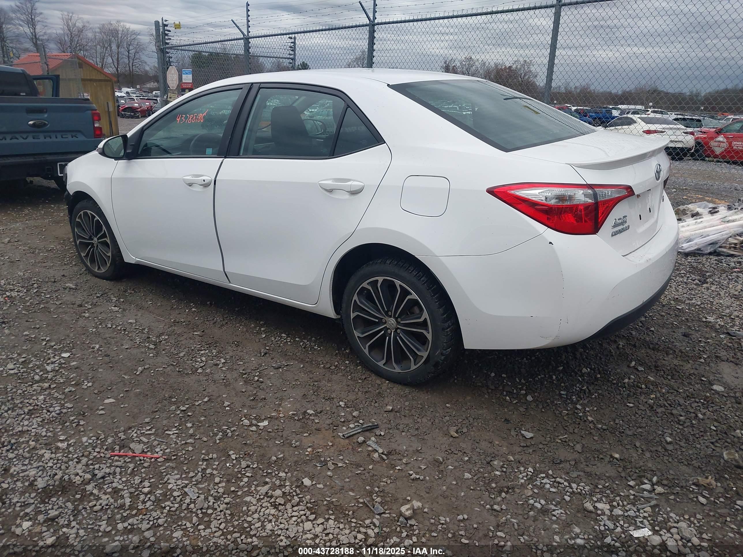TOYOTA COROLLA image 3
