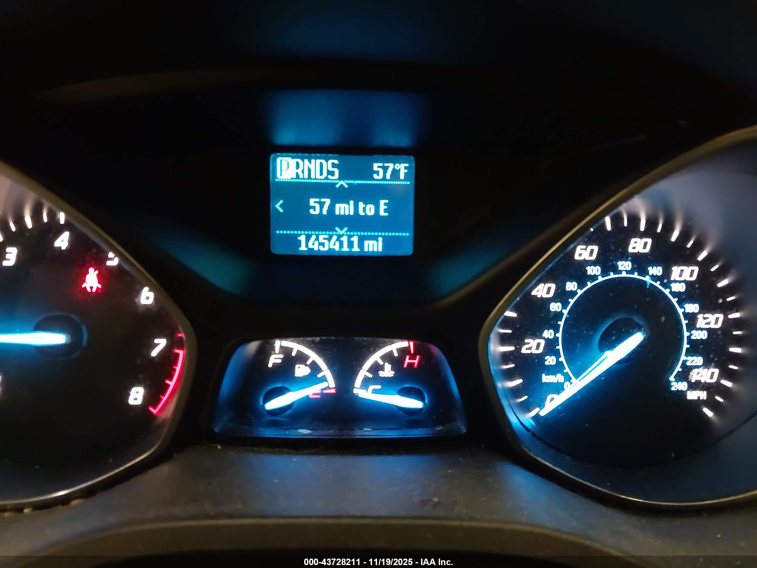 FORD ESCAPE image 7