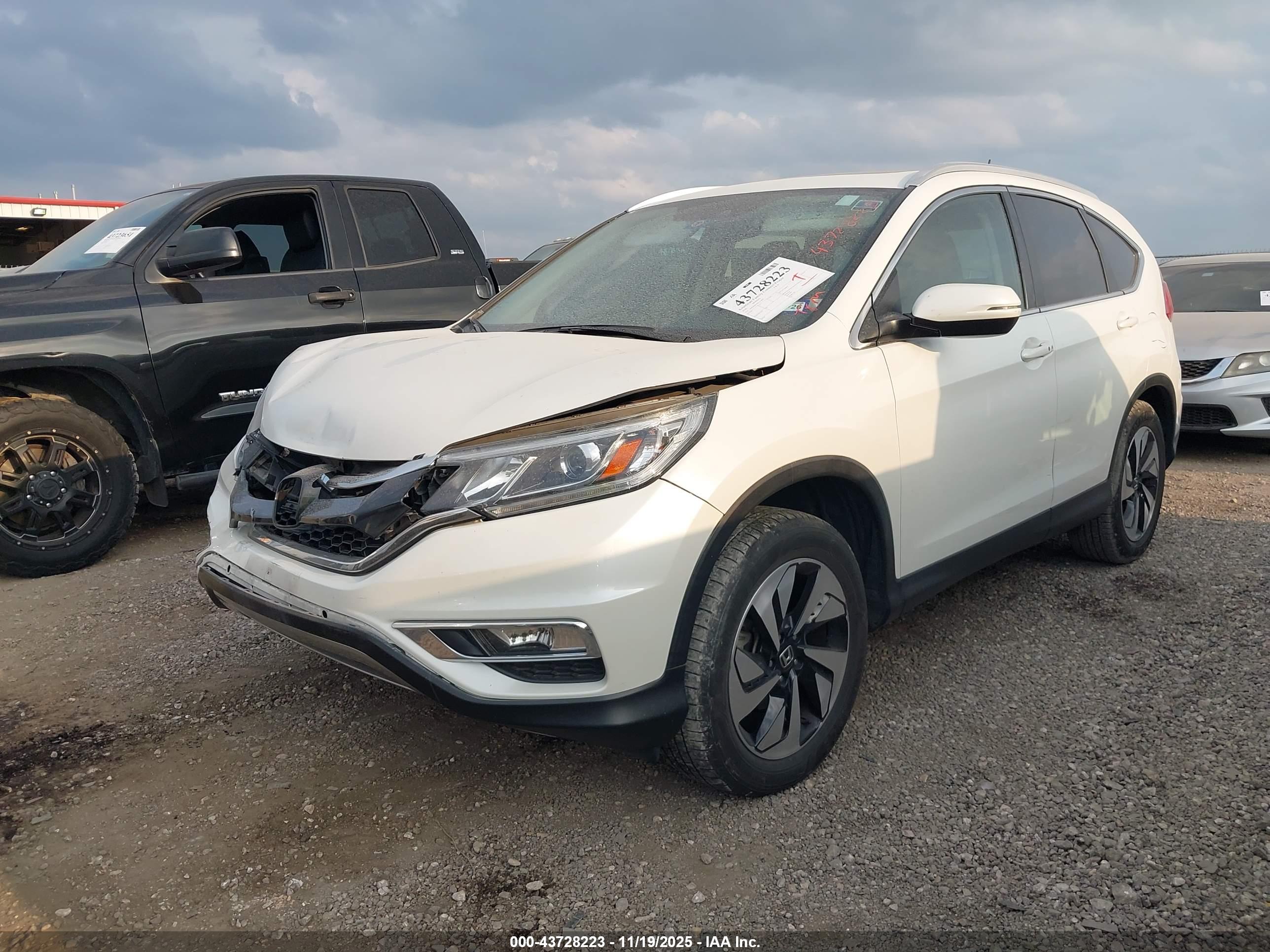 HONDA CR-V image 2