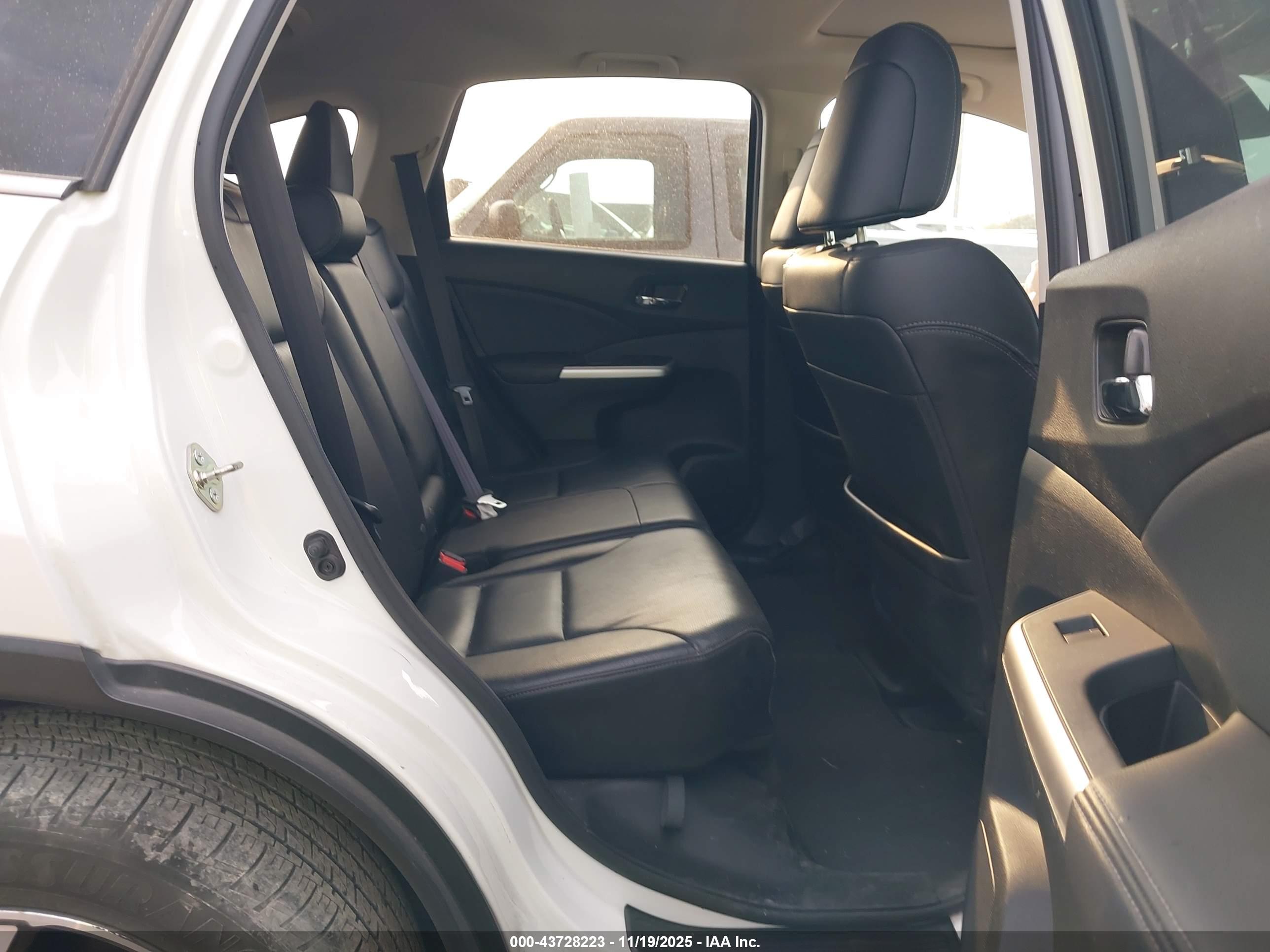 HONDA CR-V image 8