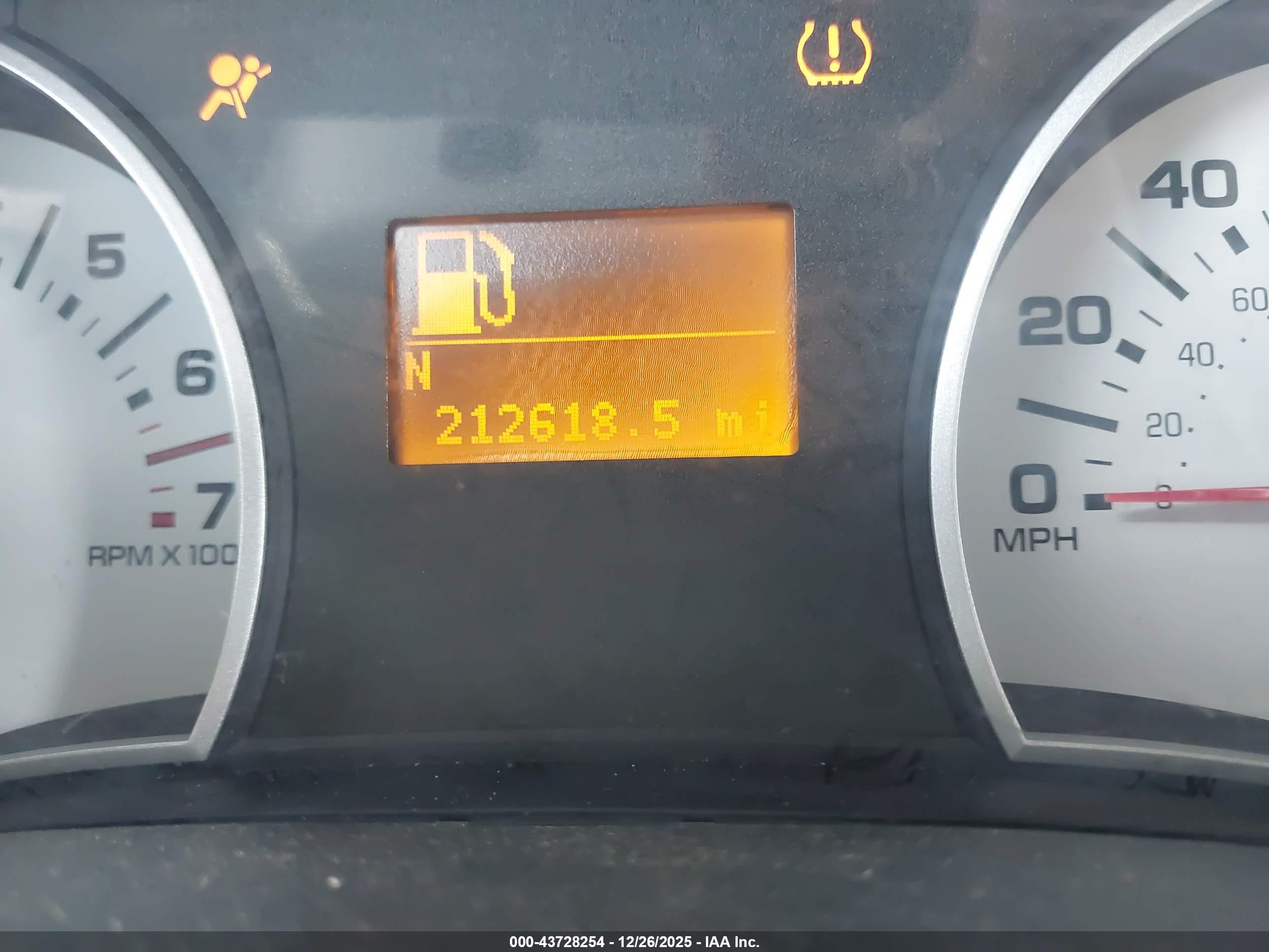 FORD EXPLORER image 7