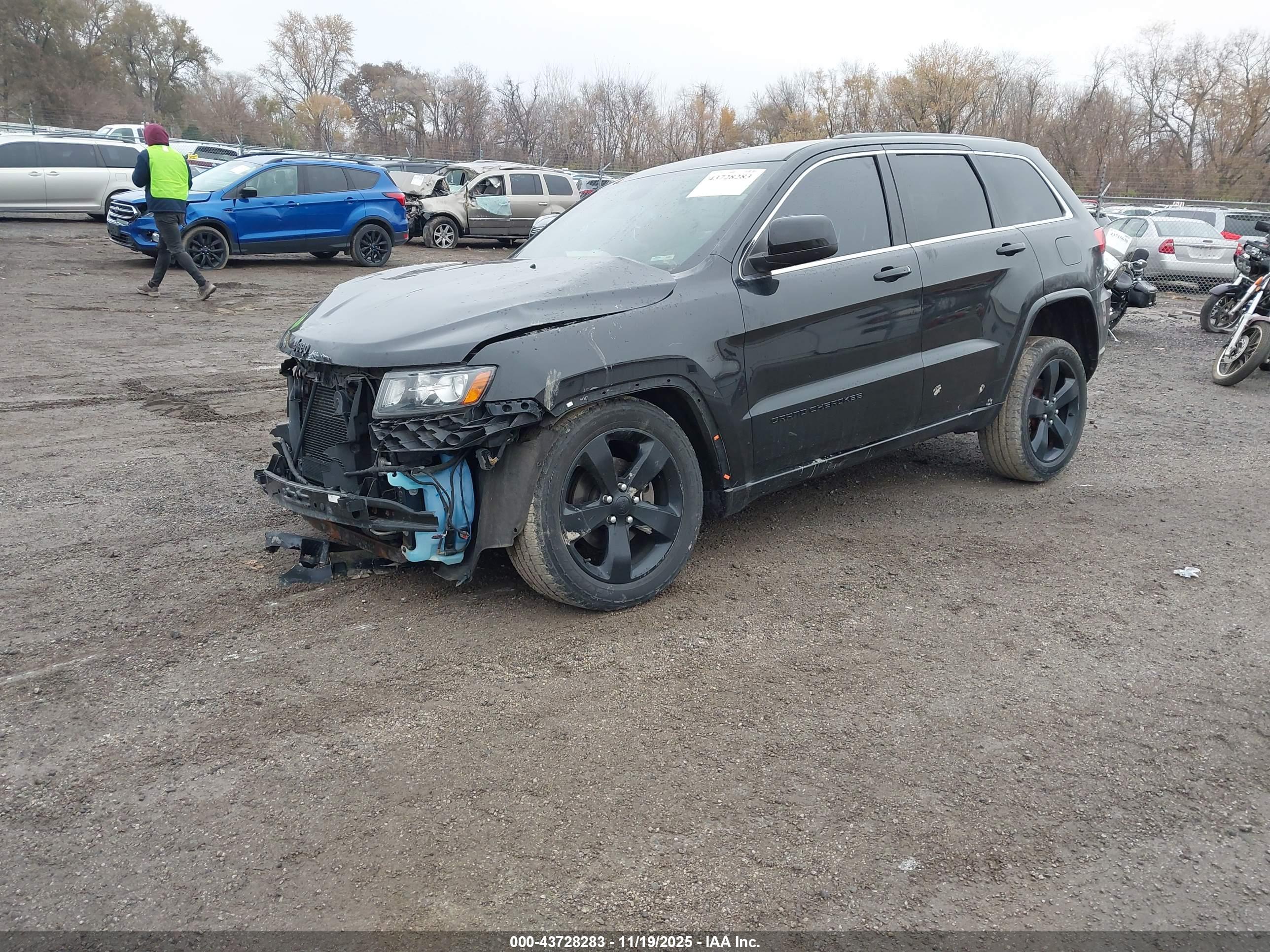 JEEP GRAND image 2
