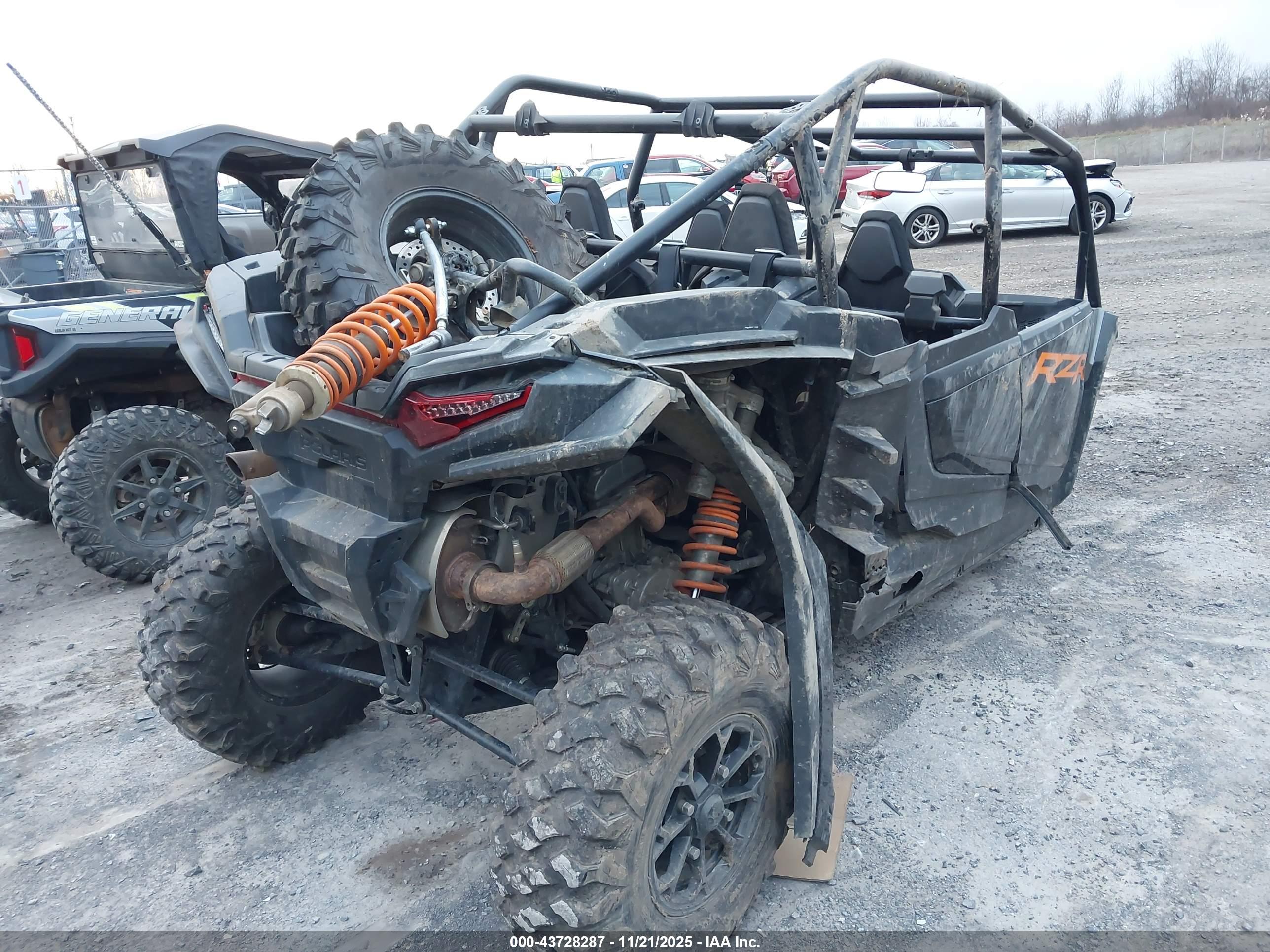 POLARIS RZR image 4