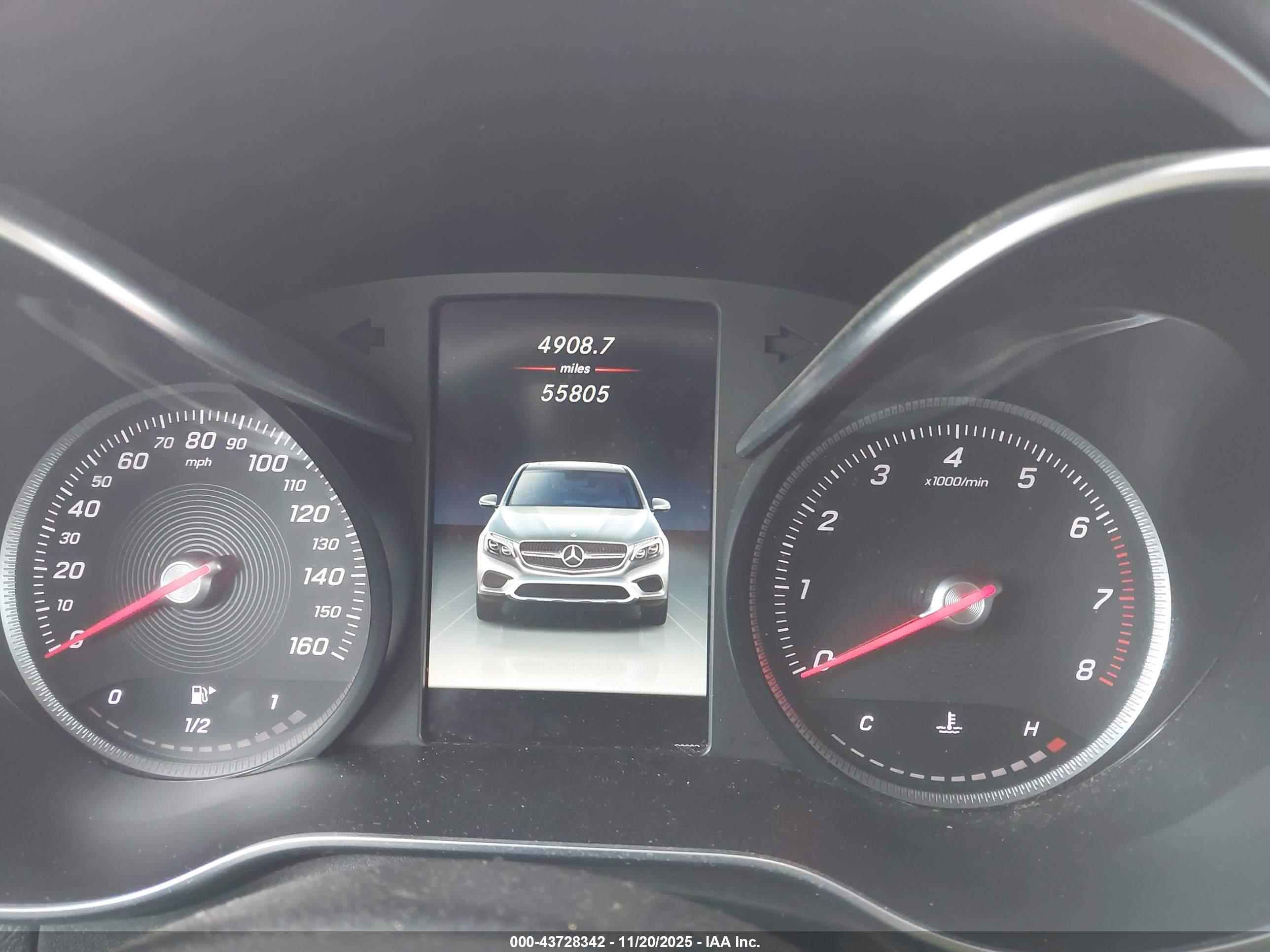 MERCEDES-BENZ GLC image 7