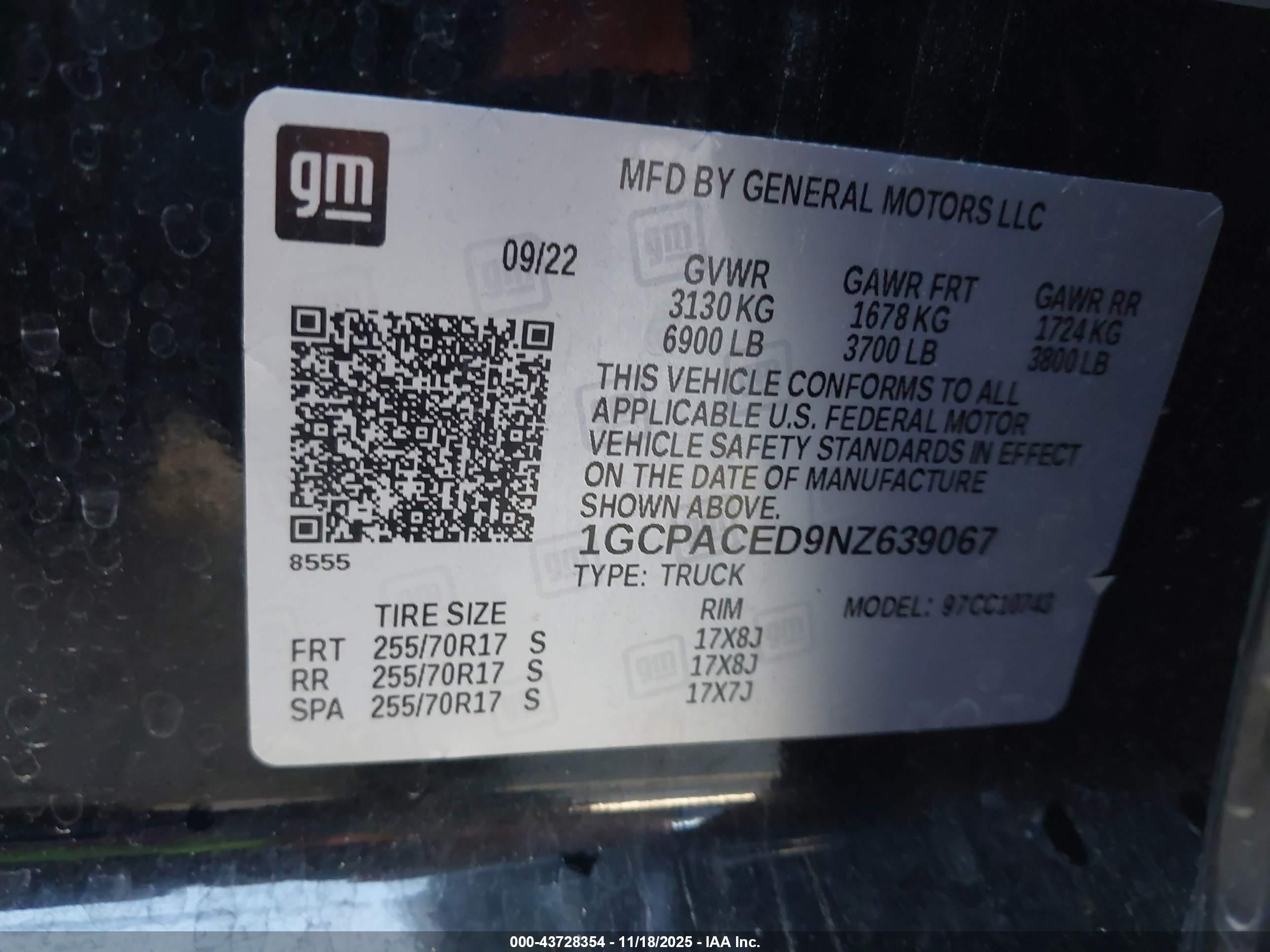 CHEVROLET SILVERADO image 9