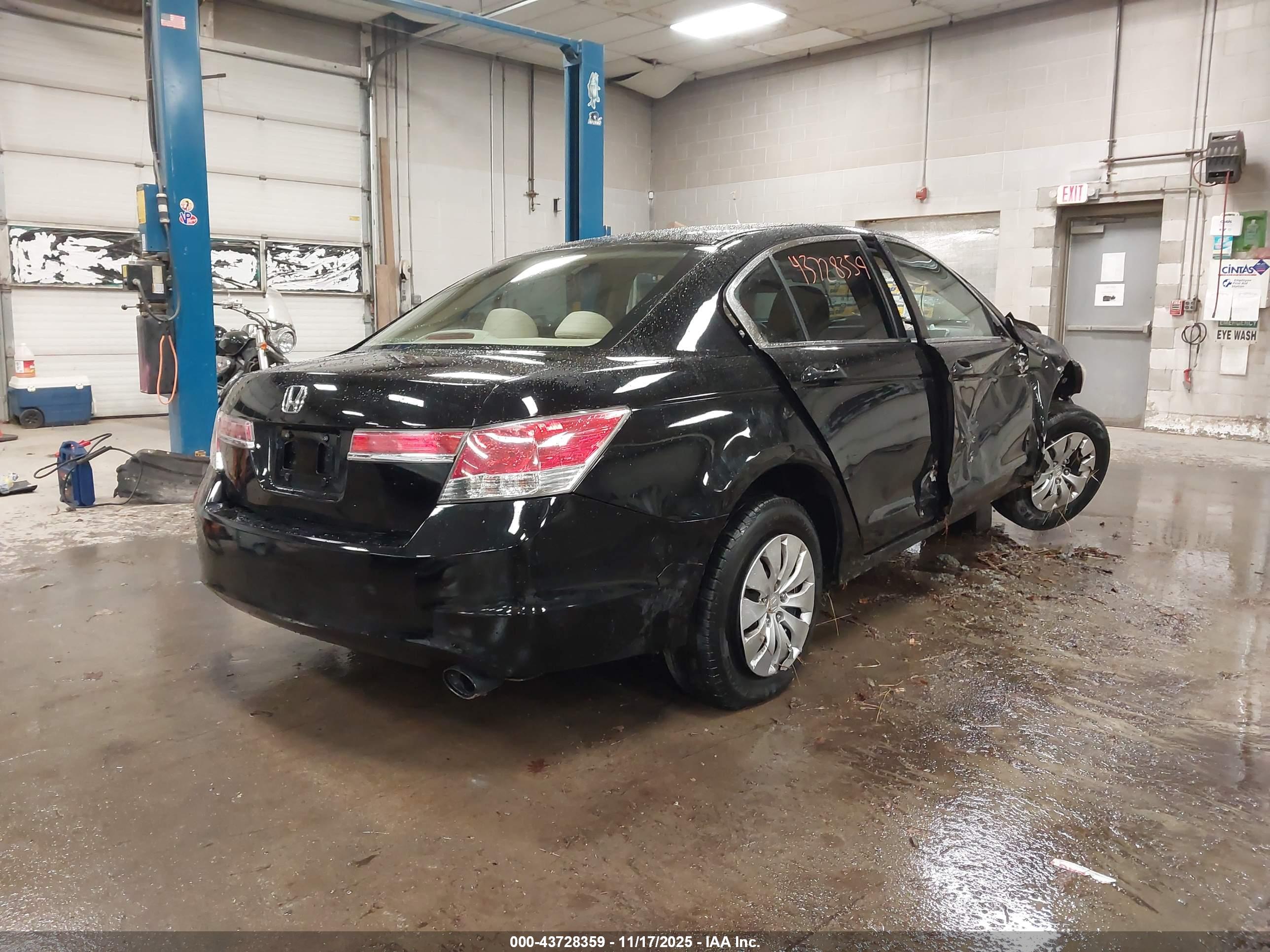 HONDA ACCORD image 4