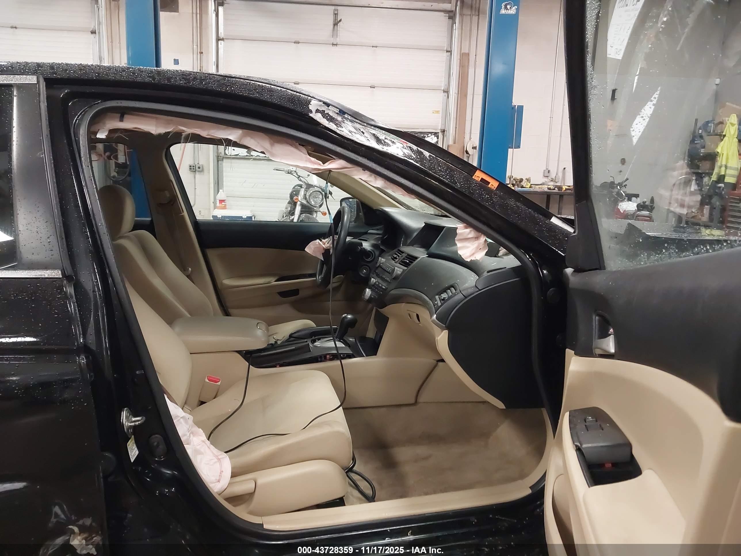 HONDA ACCORD image 5