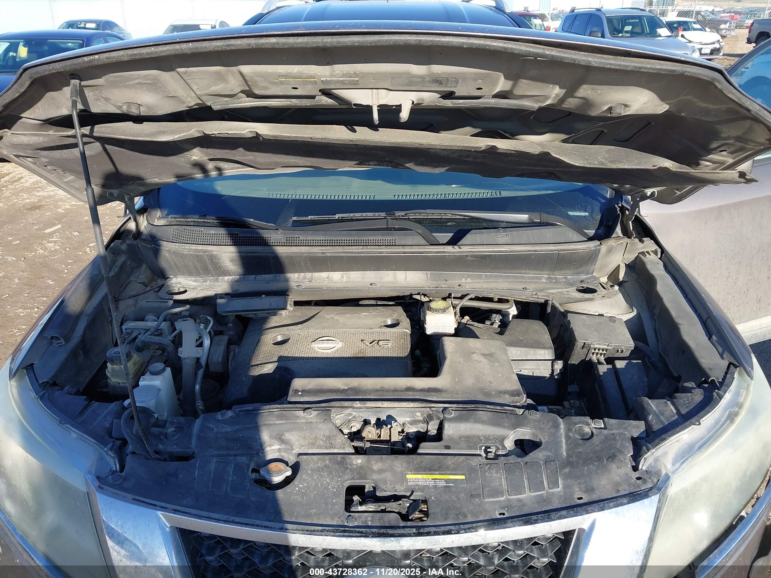 NISSAN PATHFINDER image 10