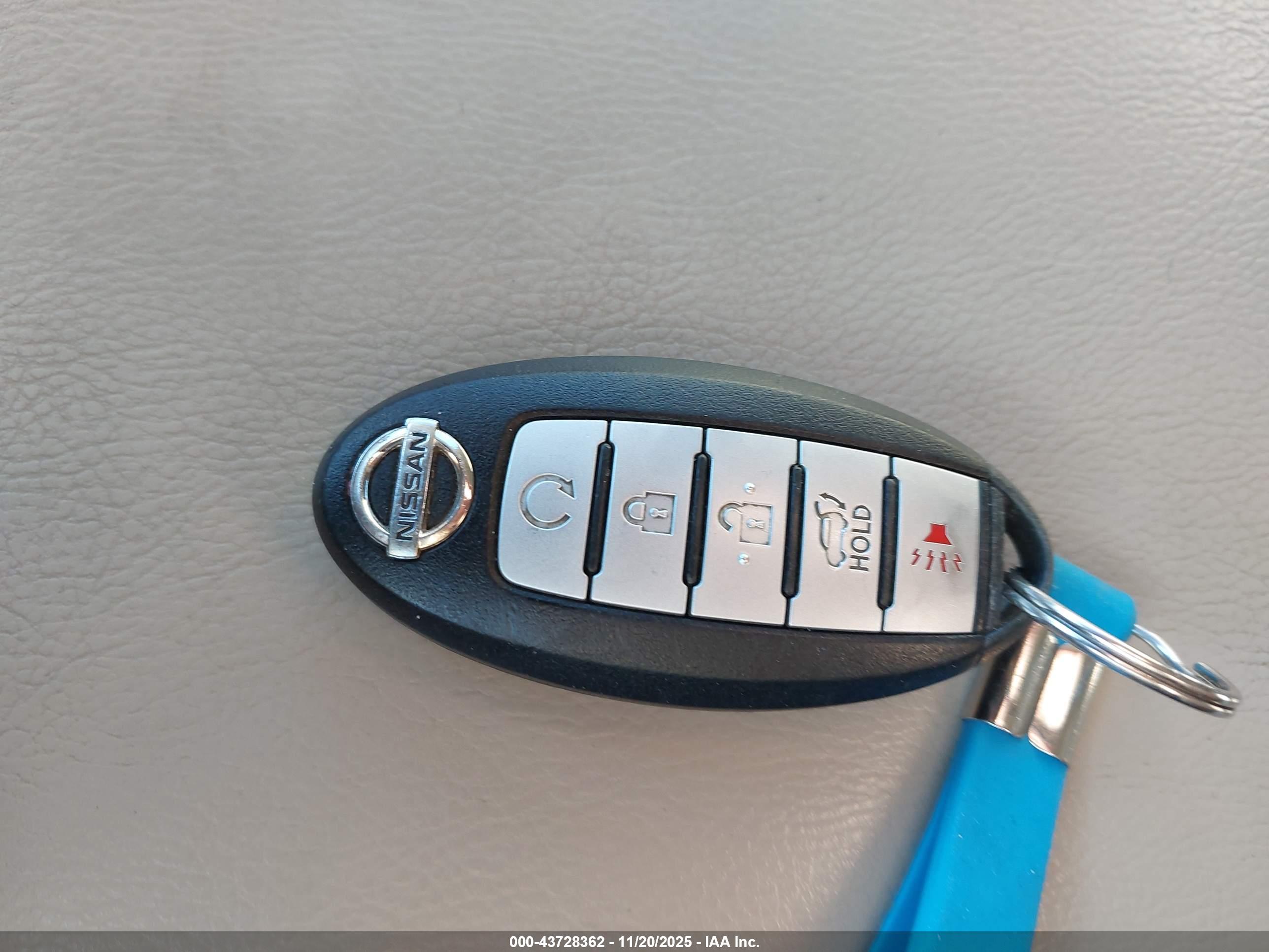 NISSAN PATHFINDER image 11