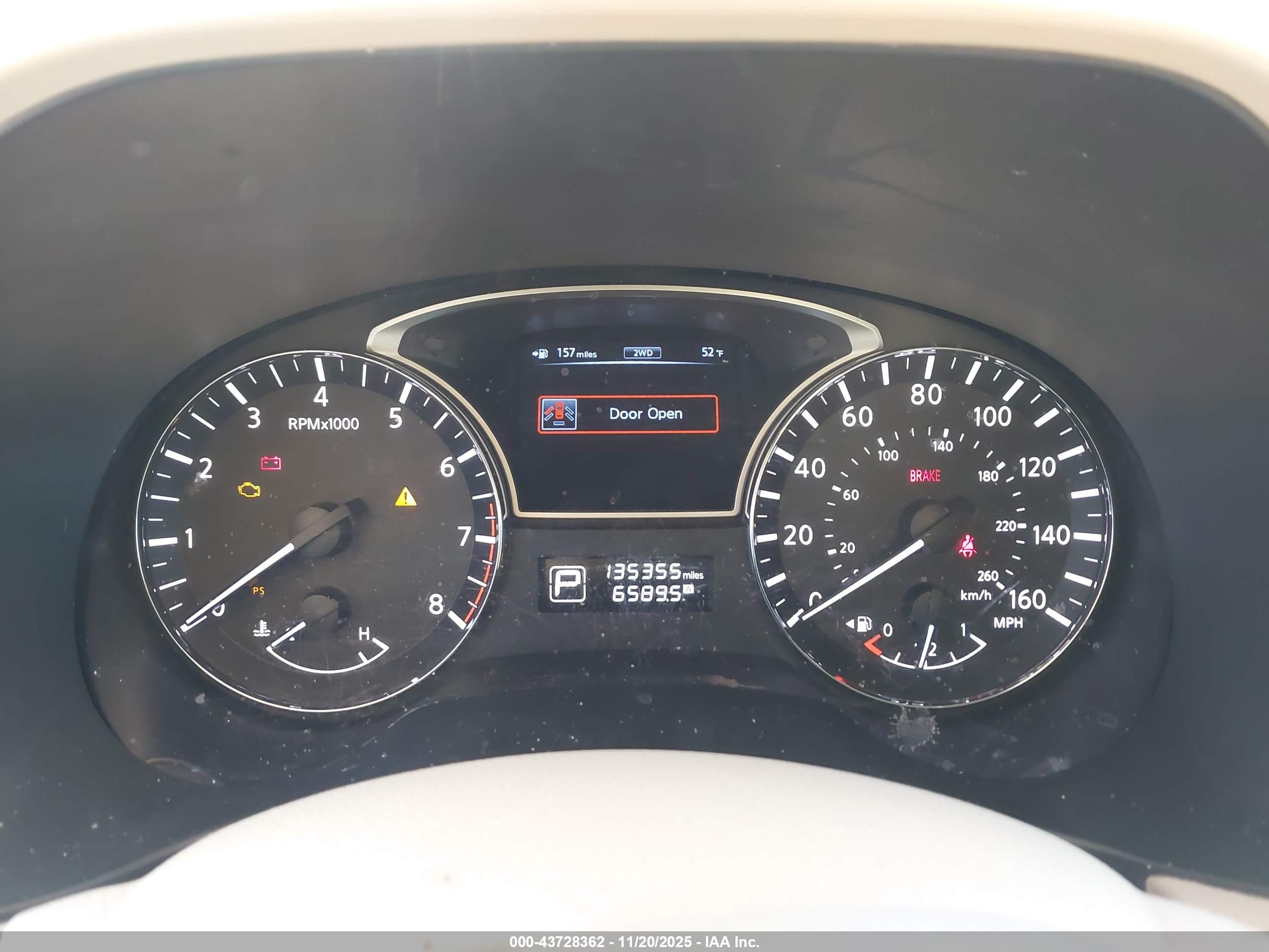 NISSAN PATHFINDER image 7