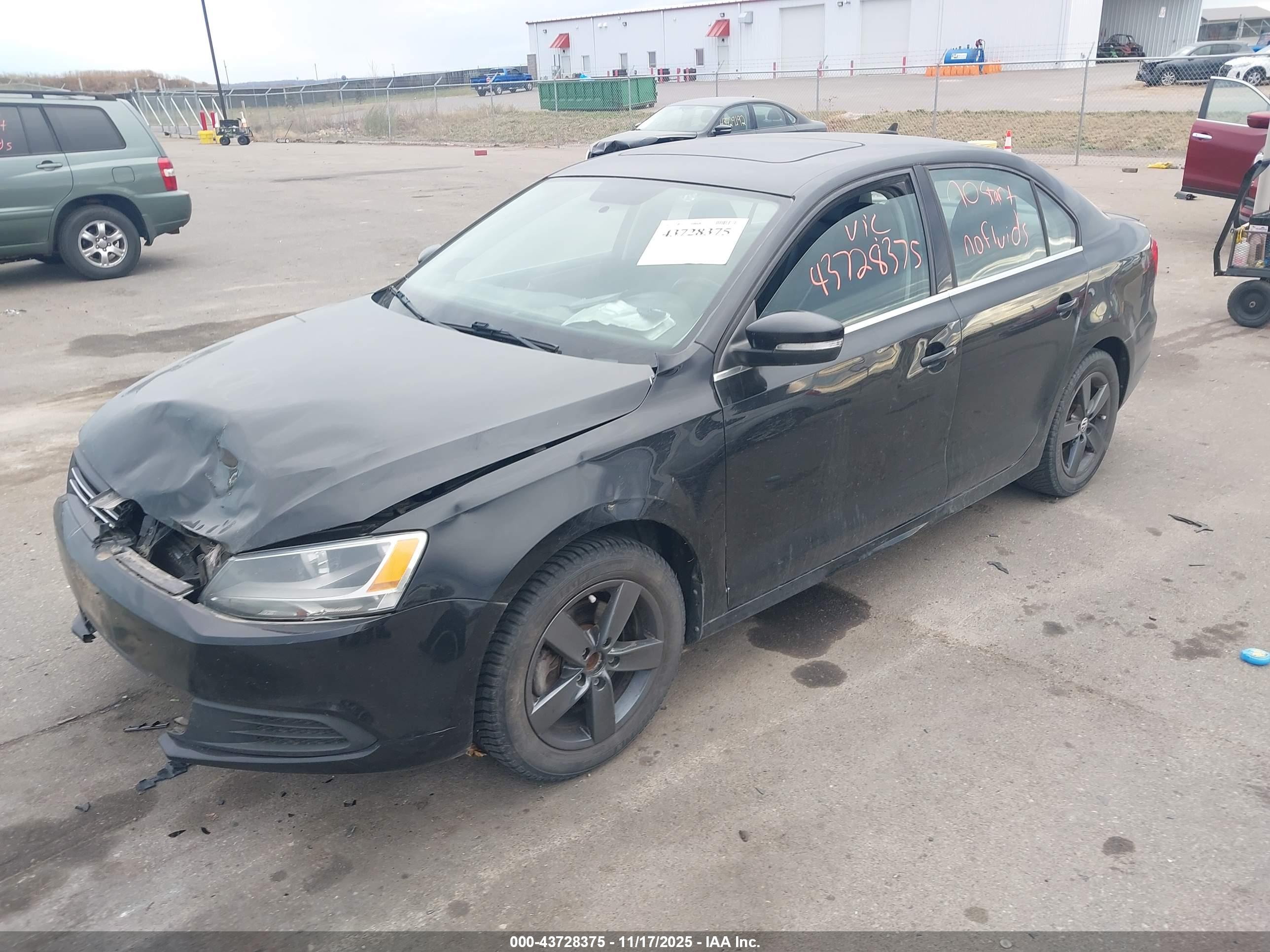 VOLKSWAGEN JETTA image 2