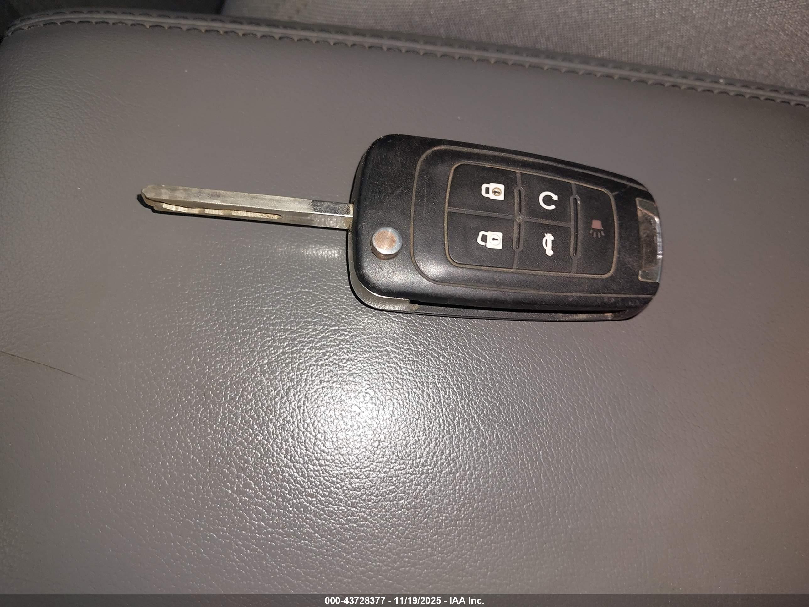 CHEVROLET MALIBU image 11