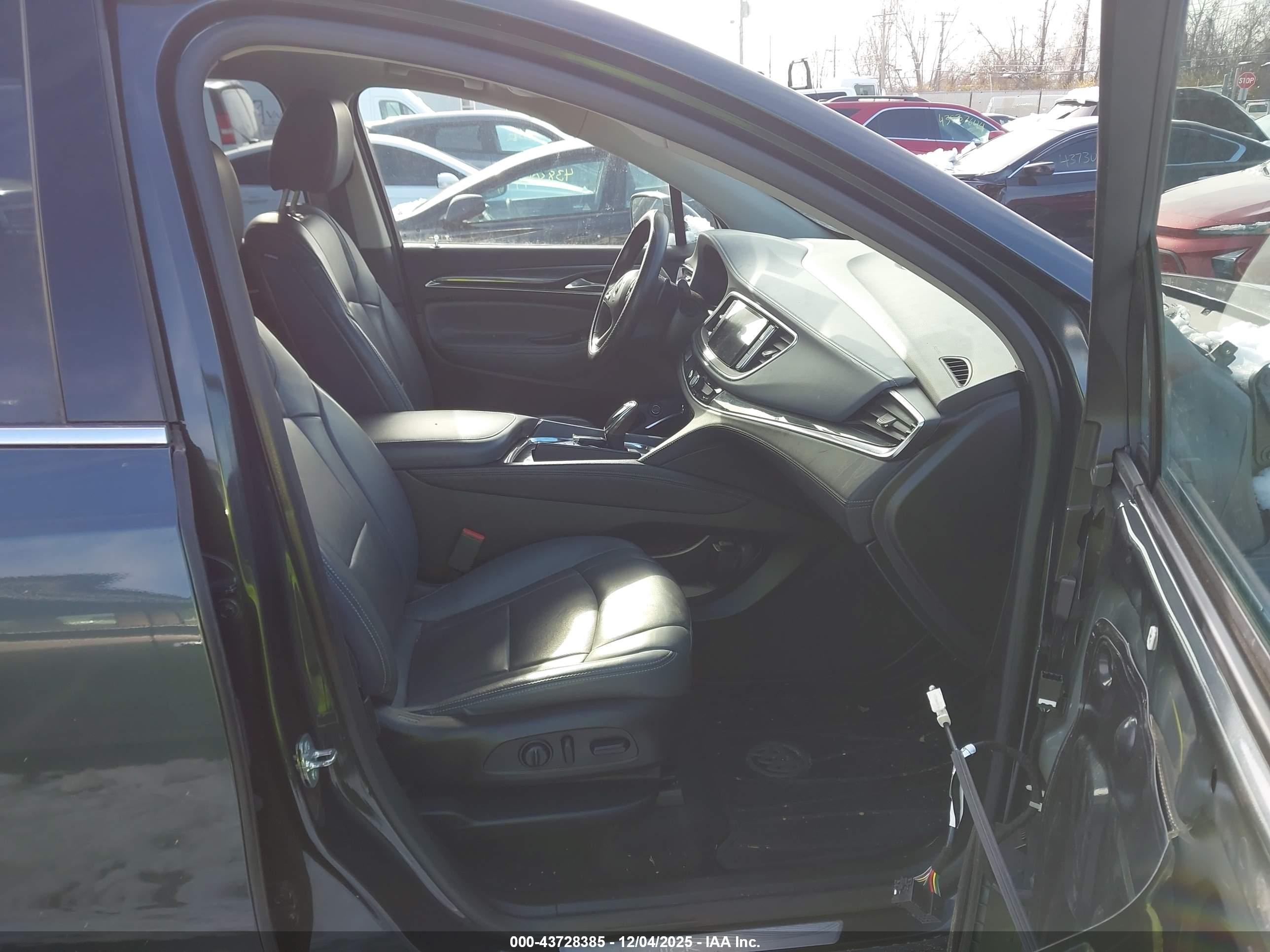 BUICK ENCLAVE image 5
