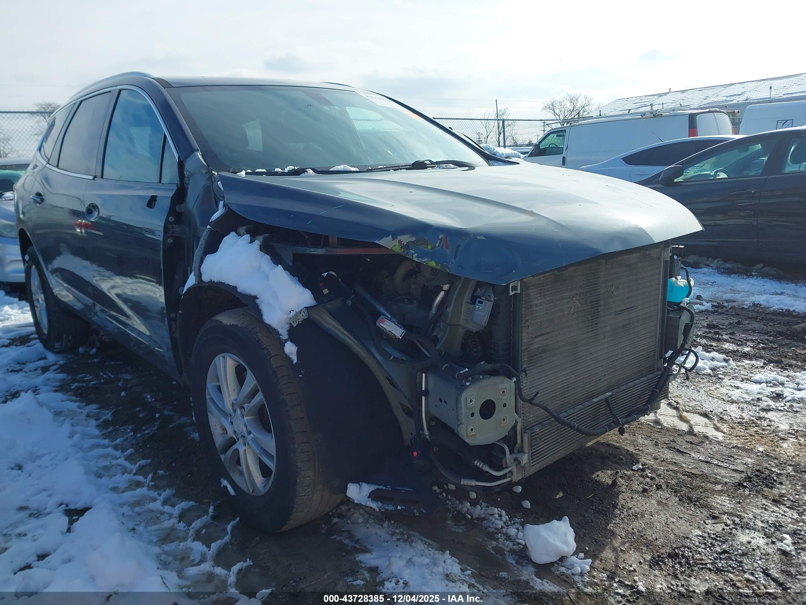 BUICK ENCLAVE image 6