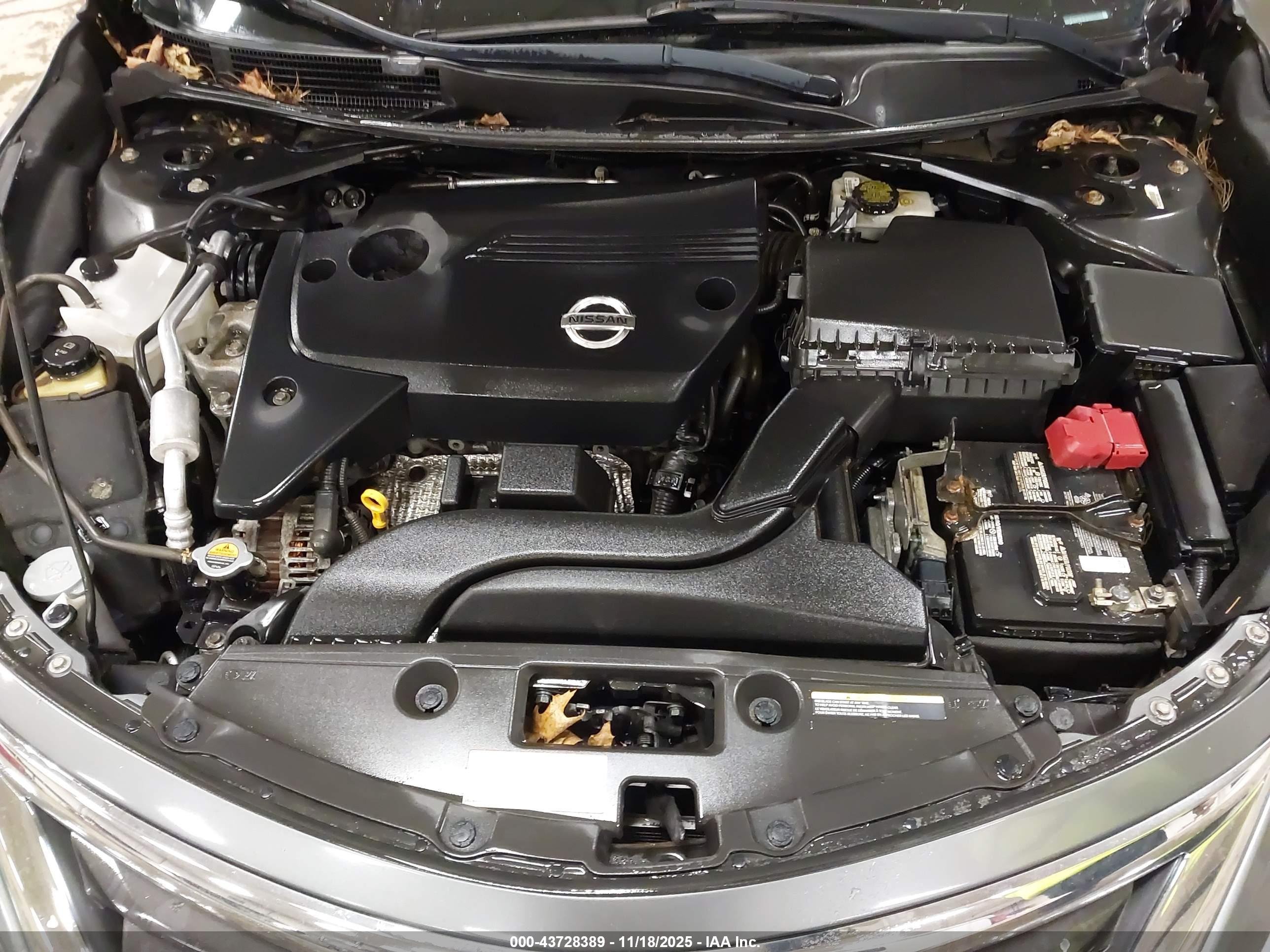 NISSAN ALTIMA image 10