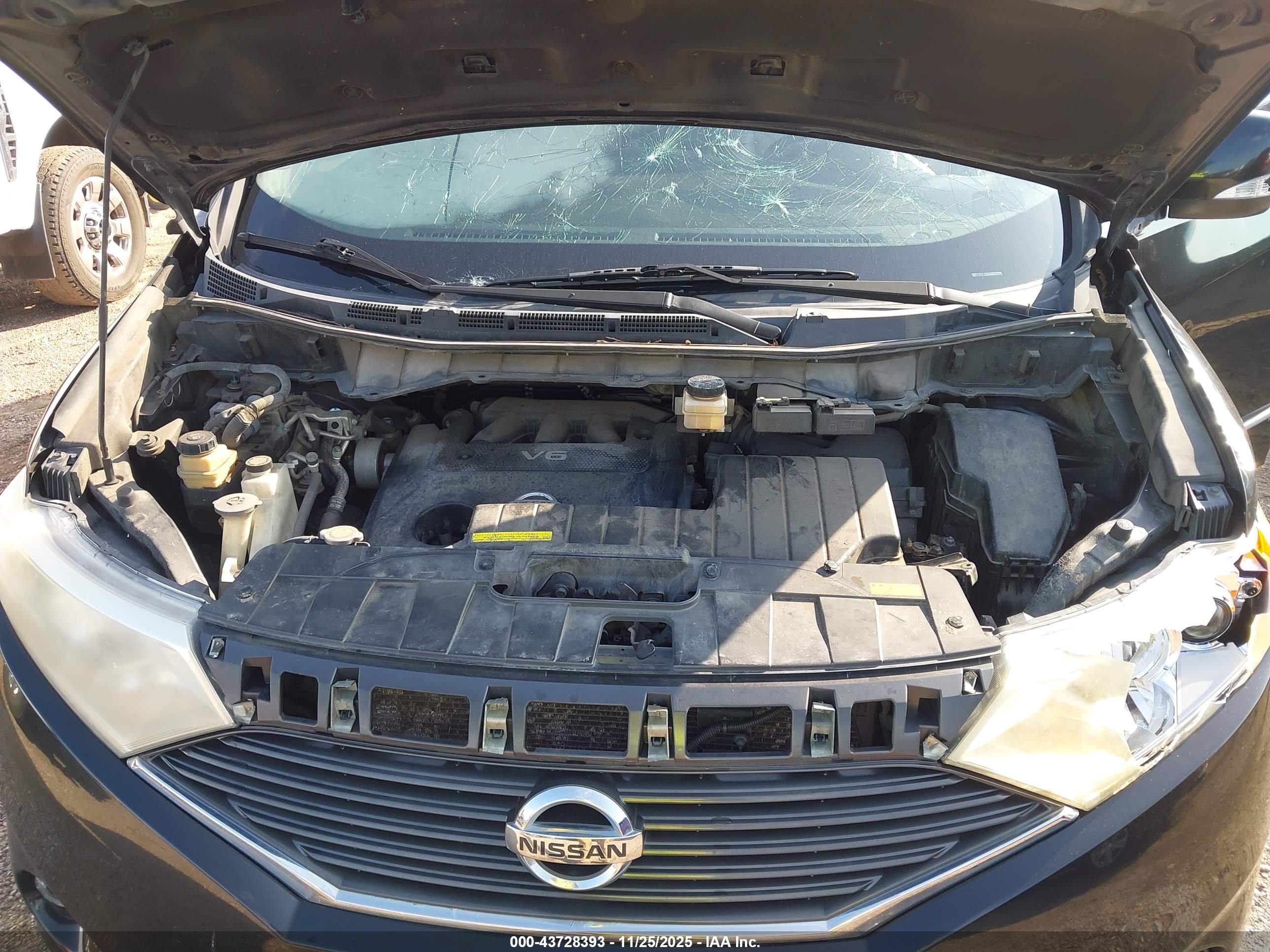 NISSAN QUEST image 10